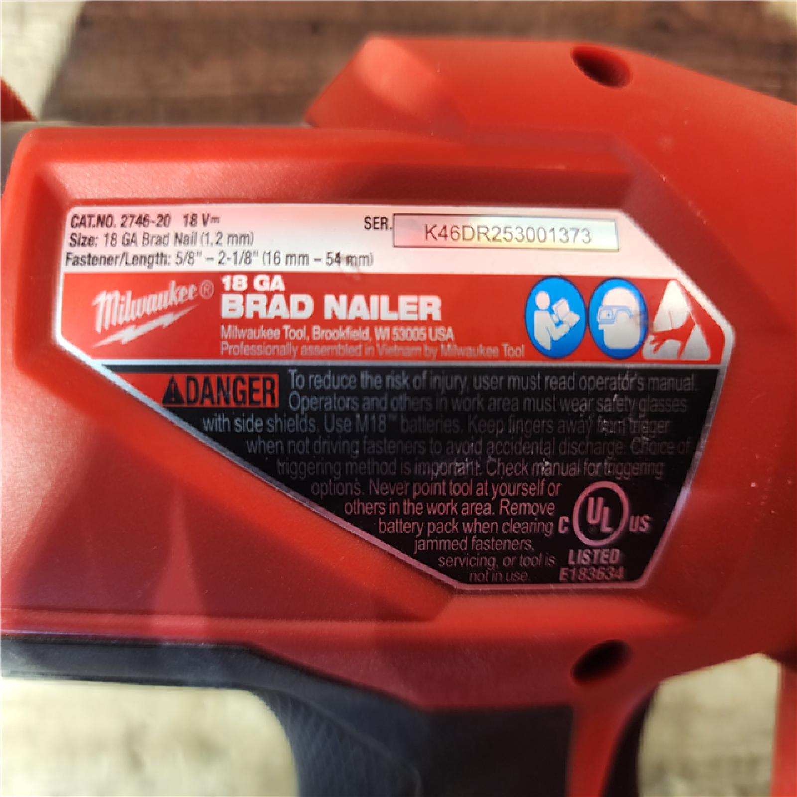 HOUSTON LOCATION - AS-IS Milwaukee FUEL 18-Volt Lithium-Ion Brushless Cordless Gen II 18-Gauge Brad Nailer (Tool-Only)