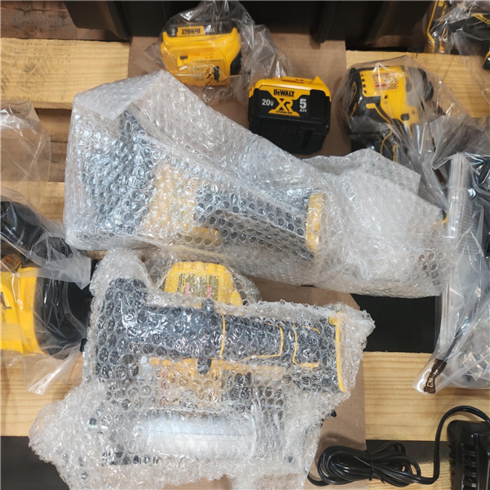 CALIFORNIA AS-IS BRUSH 6-TOOL COMBO KIT WITH TOUGHSYTEM 2.0