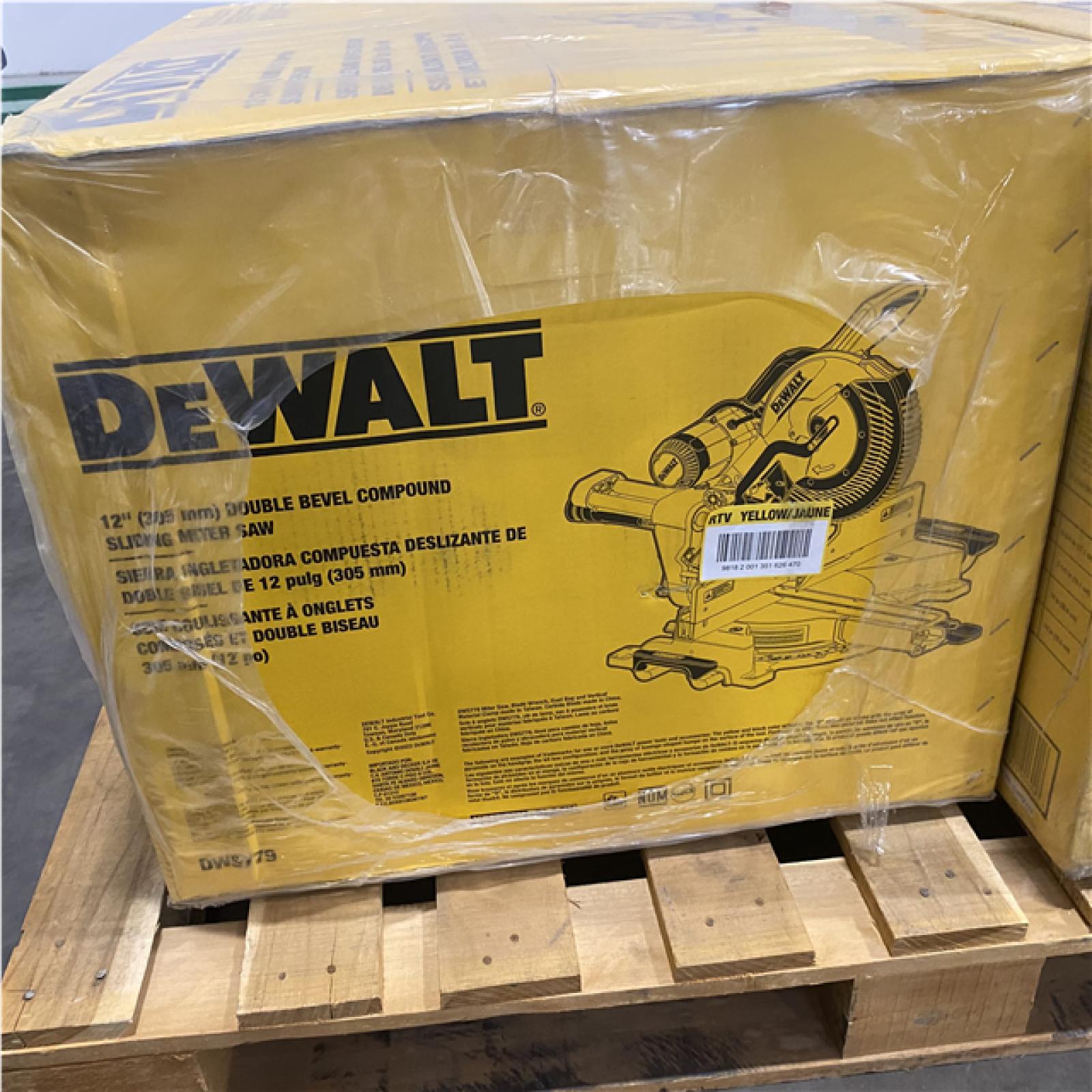 NEW- DeWalt 15 Amps 12 in. Corded Dual-Bevel Sliding Compound Miter Saw