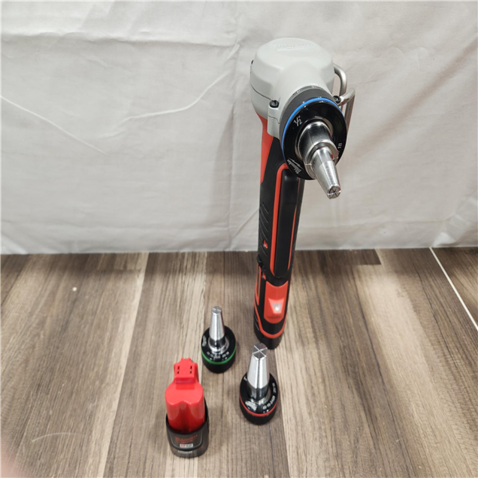 AS-IS- Milwaukee M12 12V Lithium-Ion Cordless PEX Expansion Tool Kit with (2) 1.5 Ah Batteries  (3) Expansion Heads and Hard Case