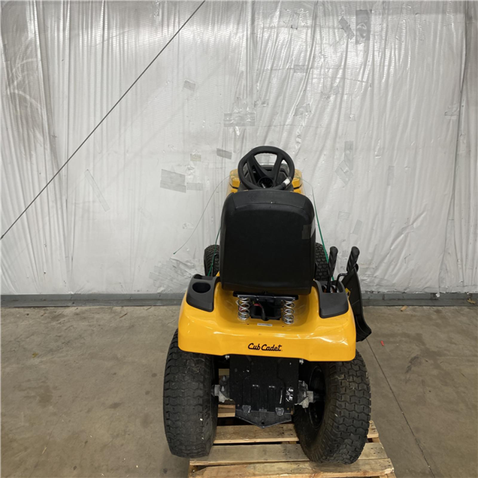 Houston Location AS IS - Outdoor Power Equipment