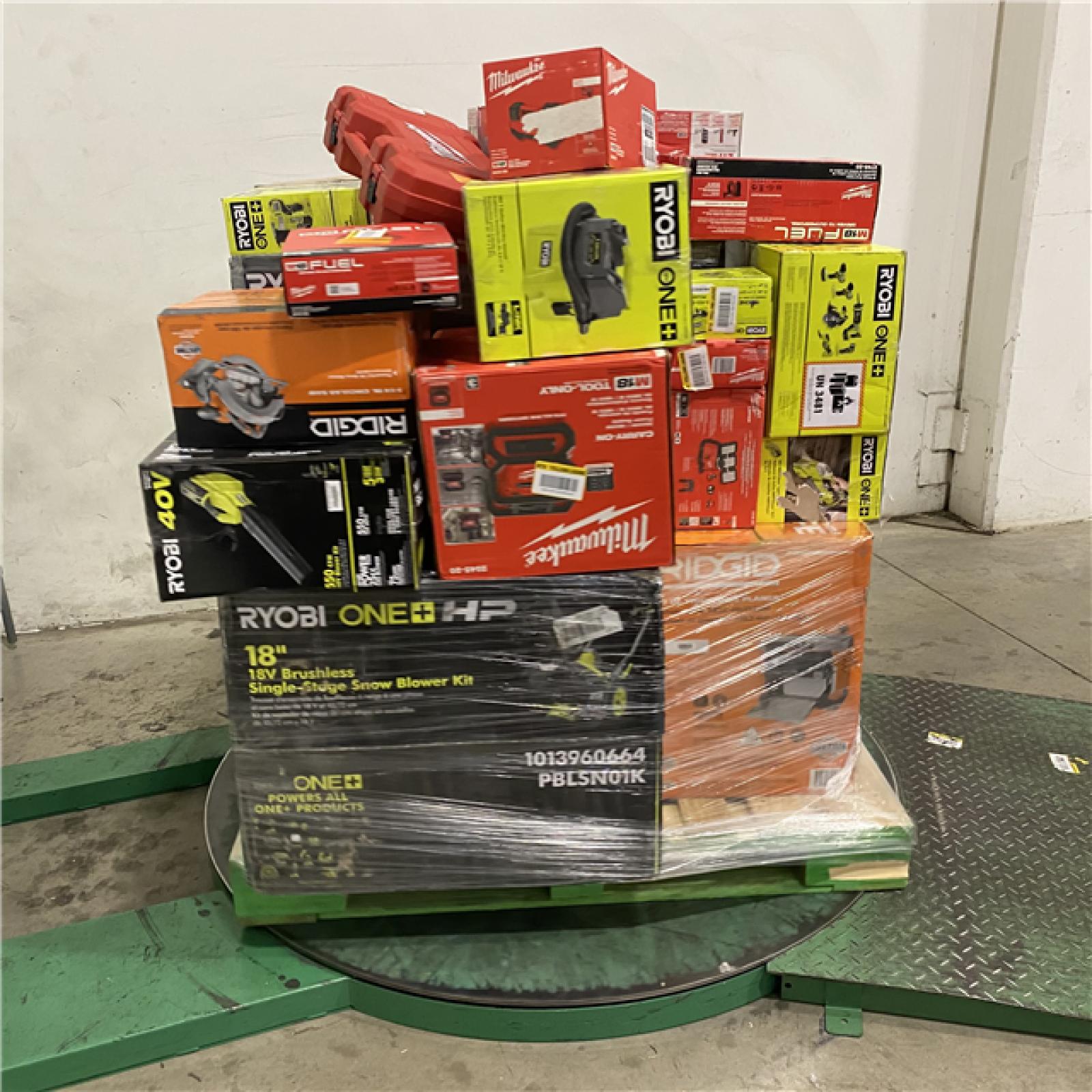 Dallas Location - As-Is Tool Pallet