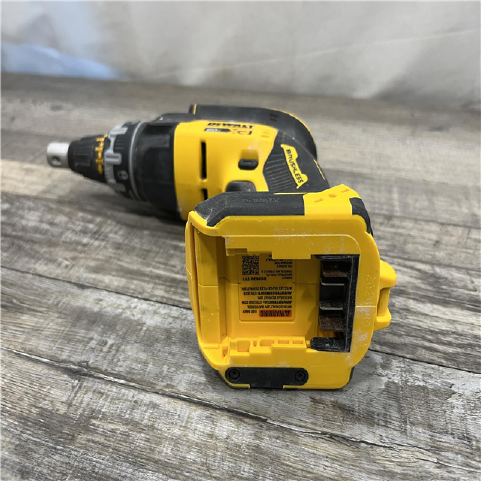 AS-IS DEWALT XR 20V MAX Lithium-Ion Cordless Brushless Screw Gun (Tool Only)