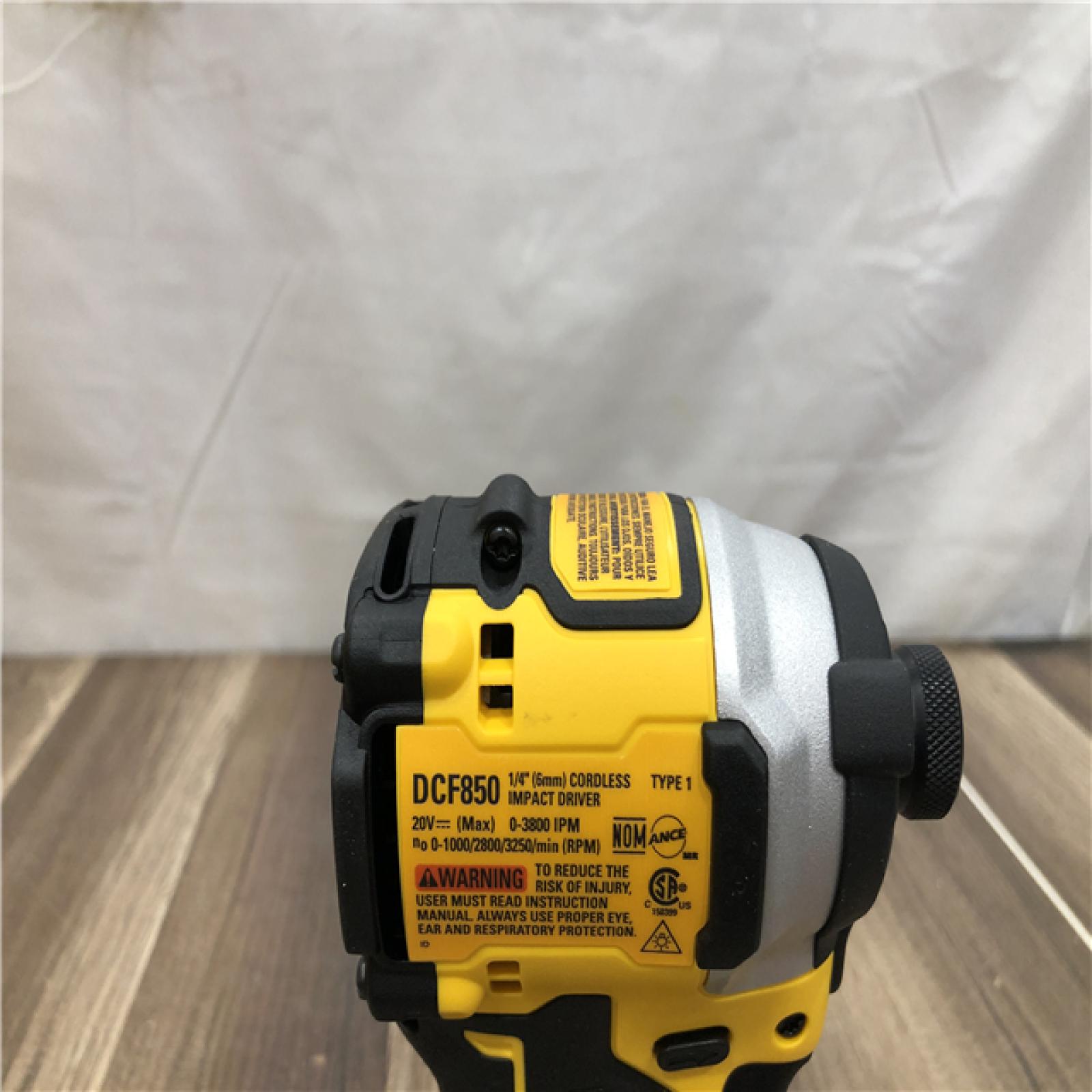 AS-IS DEWALT ATOMIC 20V MAX Cordless Brushless Compact 1/4 in. Impact Driver (Tool Only)