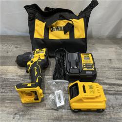 LIKE NEW - DEWALT ATOMIC 20V Cordless 1/2 in. Compact Hammer Drill Kit