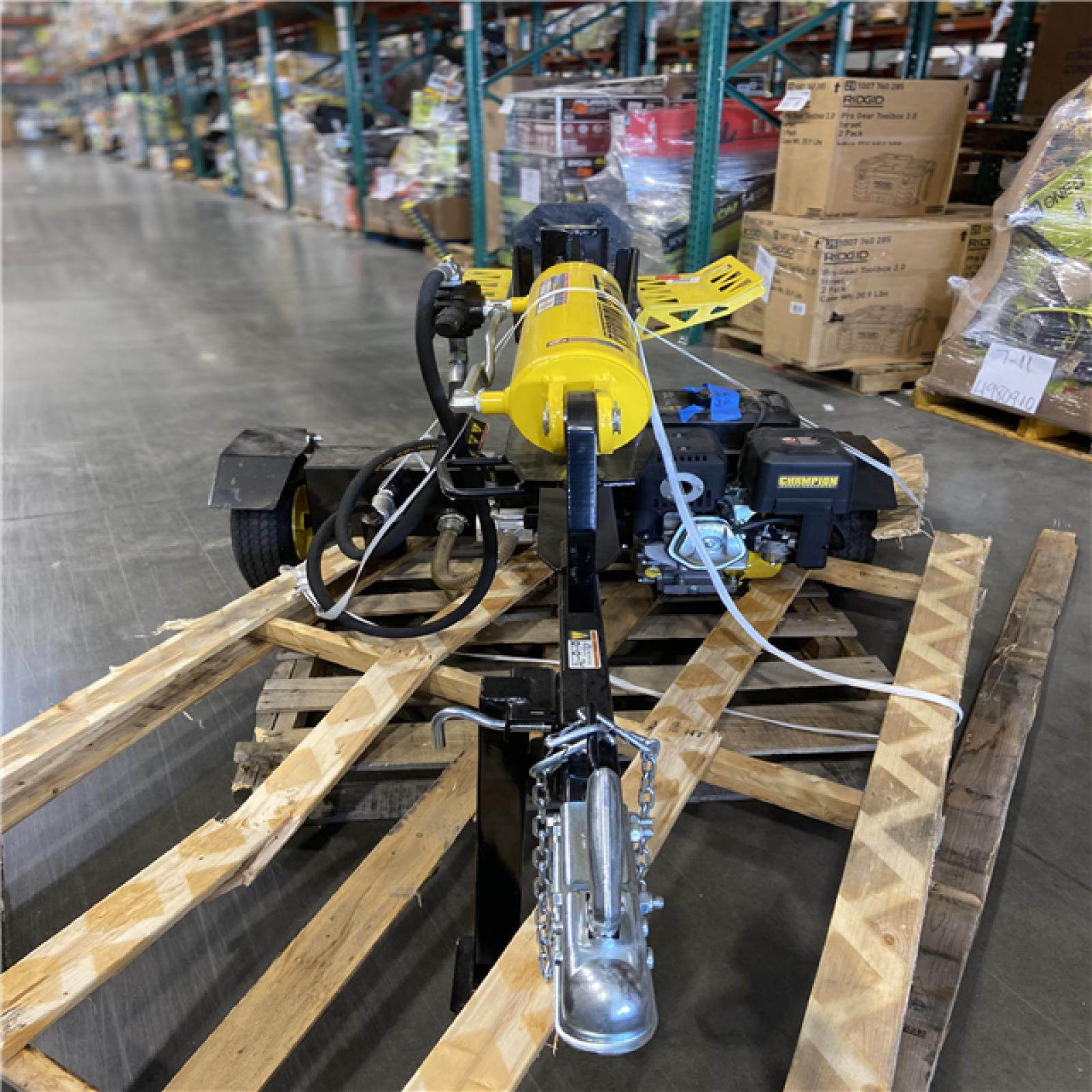 DALLAS LOCATION - Champion Power Equipment 37 Ton 338cc Gas Powered Log Splitter