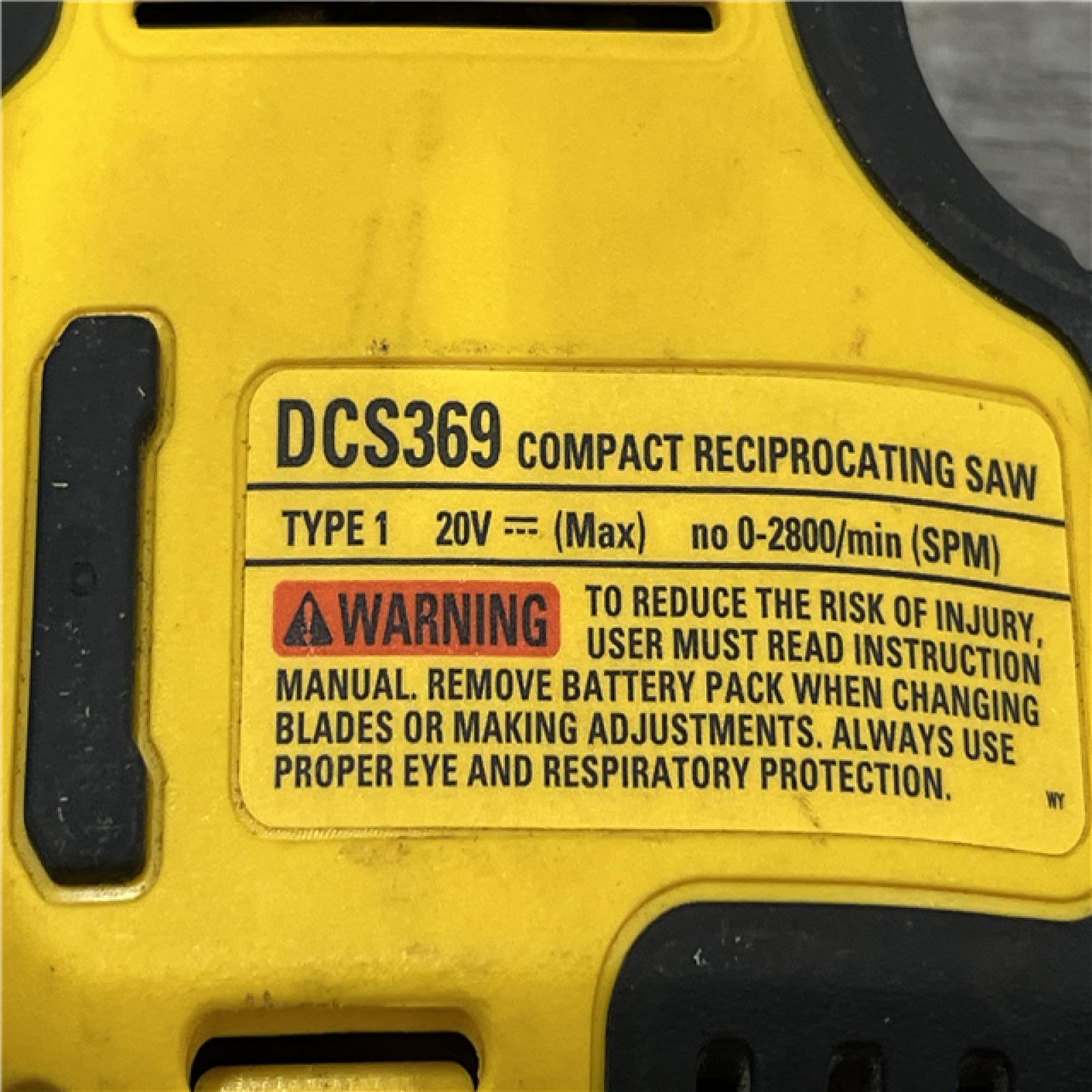 AS-IS DEWALT Atomic 20-Volt Maximum Cordless Brushless Compact Reciprocating Saw Kit
