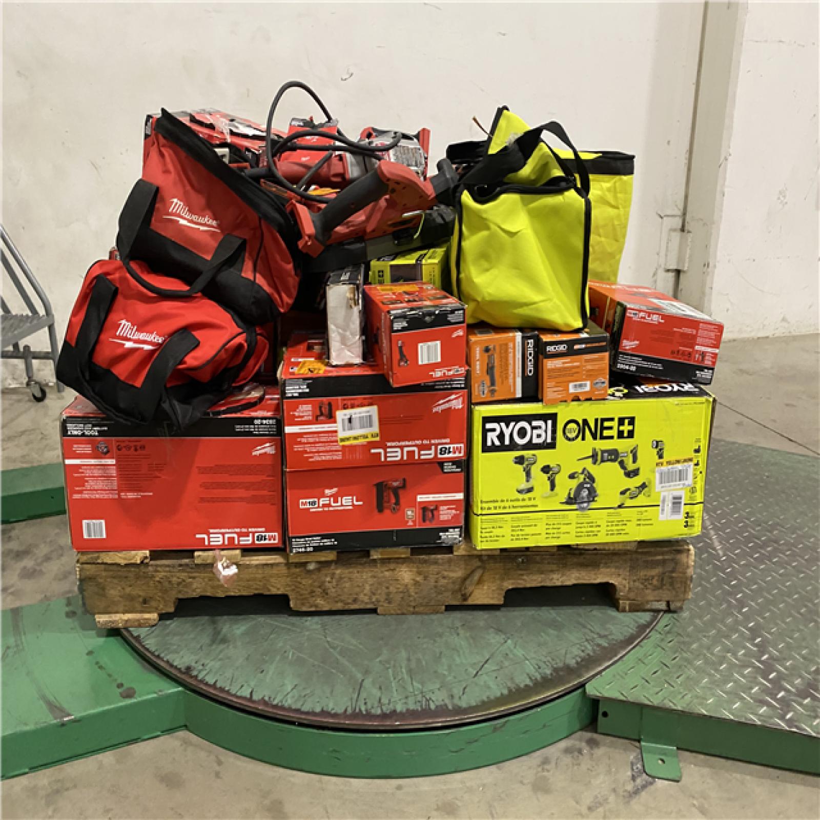 Dallas Location - As-Is Tool Pallet