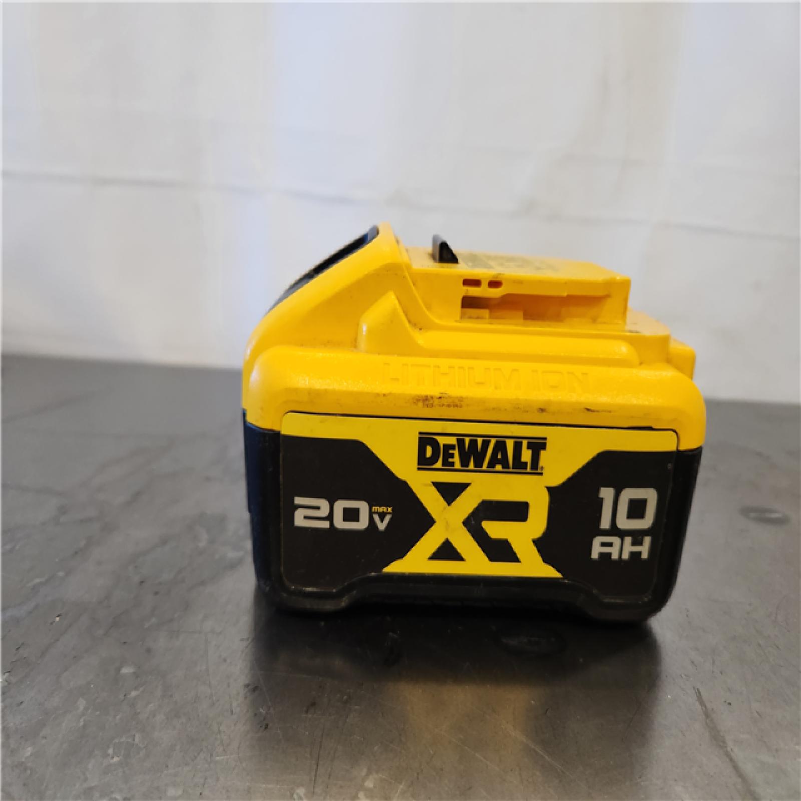 AS-IS- DeWALT DCB210 20V MAX XR 10.0 AH Lithium-Ion Battery