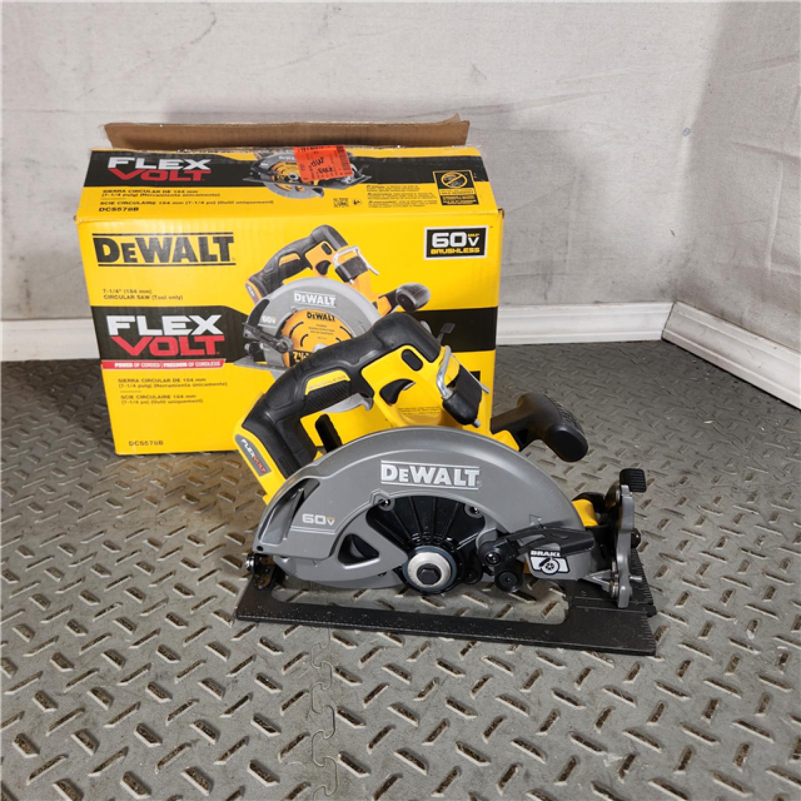 Houston Location - AS-IS DeWALT Flexvolt Max 7-1/4  60V Brushless Circular Saw DCS578B (Bare Tool) - Appears IN GOOD Condition