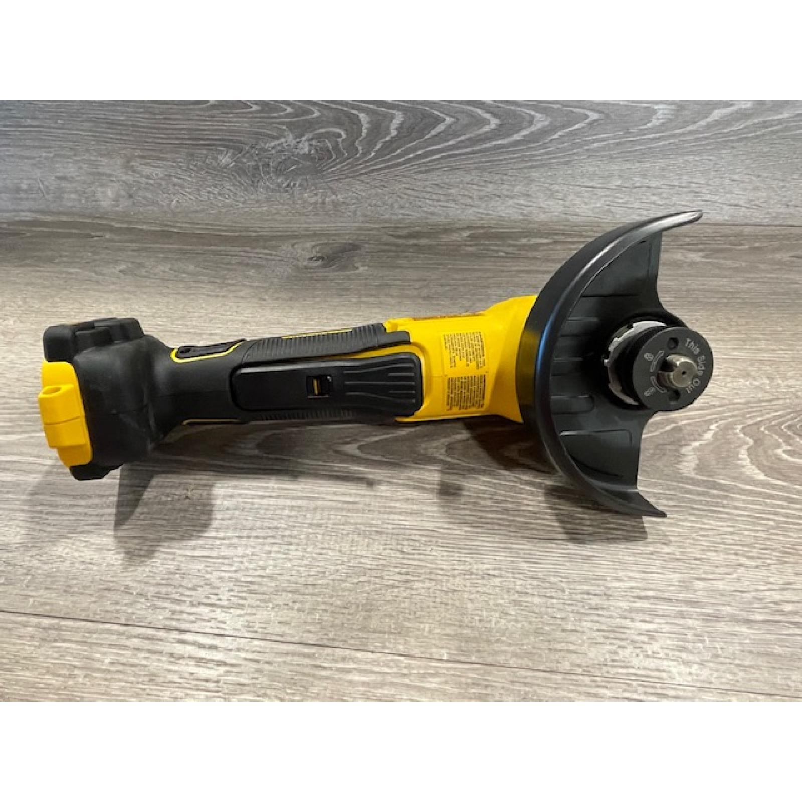 AS-IS DEWALT 20V XR Cordless 4-1/2. in. to 5 in. Variable Speed Angle Grinder (Tool Only)