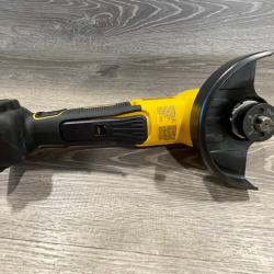 AS-IS DEWALT 20V XR Cordless 4-1/2. in. to 5 in. Variable Speed Angle Grinder (Tool Only)