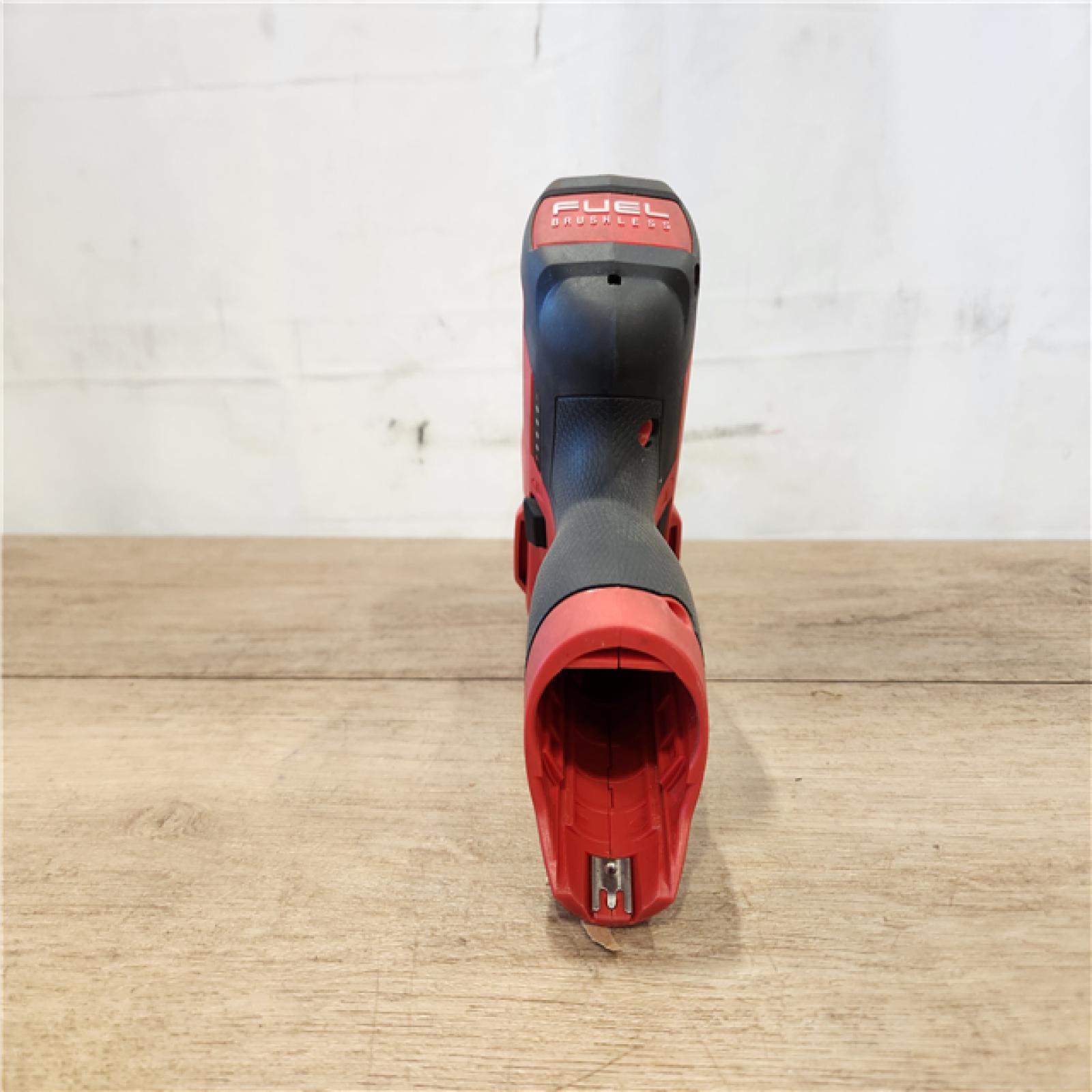 AS-IS- Milwaukee Cordless HACKZALL Reciprocating Saw Kit