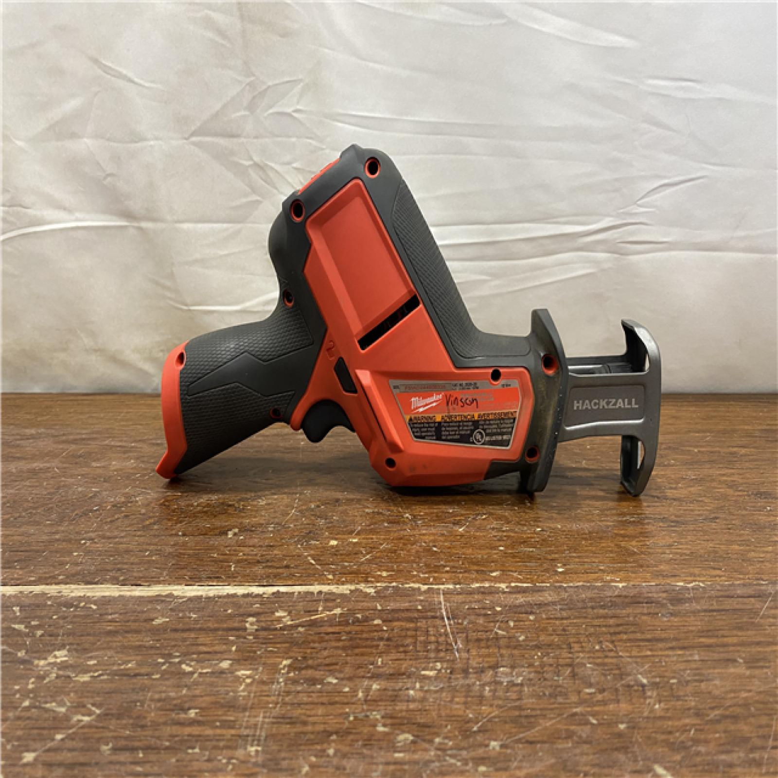 AS-IS Milwaukee M12 FUEL 12-Volt Lithium-Ion Brushless Cordless HACKZALL Reciprocating Saw Kit W/ Free M12 2.0Ah Compact Battery