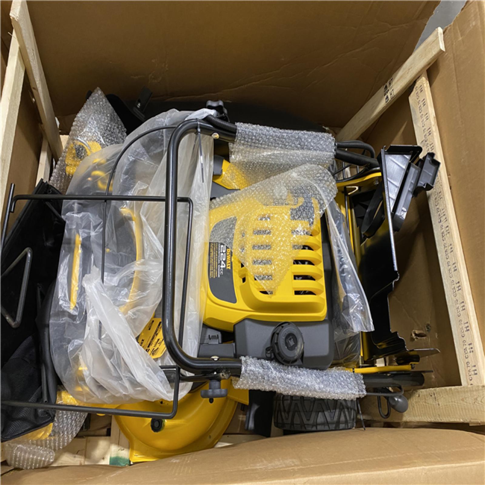 Dallas Location - As-Is DEWALT 28 in. 224cc  Gas Lawn Mower
