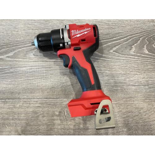 AS-IS Milwaukee 18V Lithium-Ion Brushless Cordless 1/2 in. Compact Drill/Driver (Tool-Only)