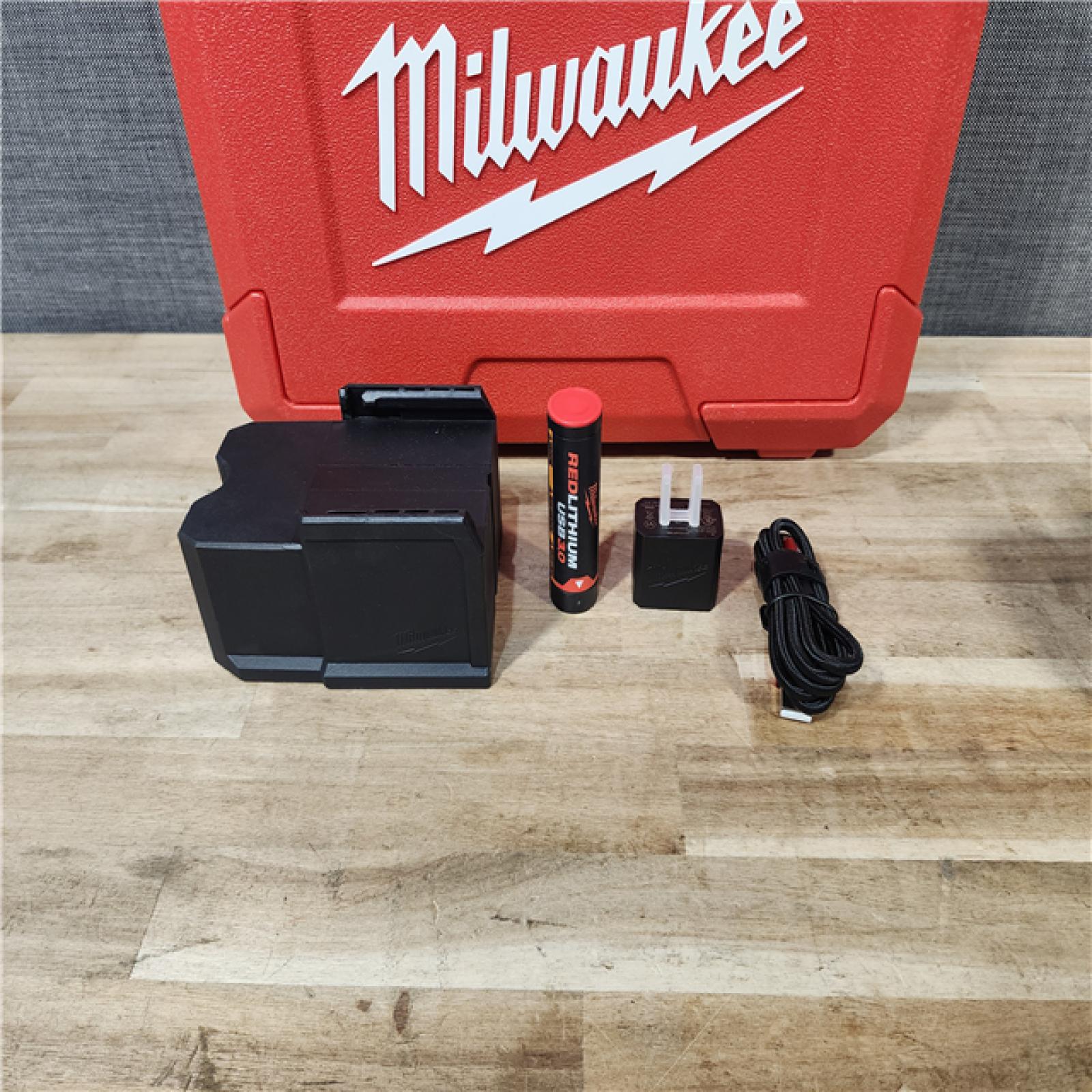 HOUSTON LOCATION - AS-IS Milwaukee Green 100 ft. Cross Line and Plumb Points Rechargeable Laser Level with REDLITHIUM Lithium-Ion