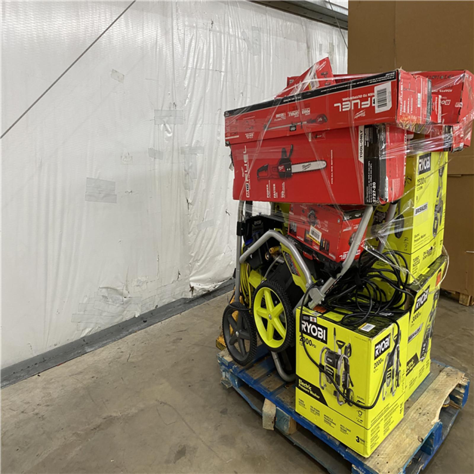 Houston Location AS IS - Tool Pallet