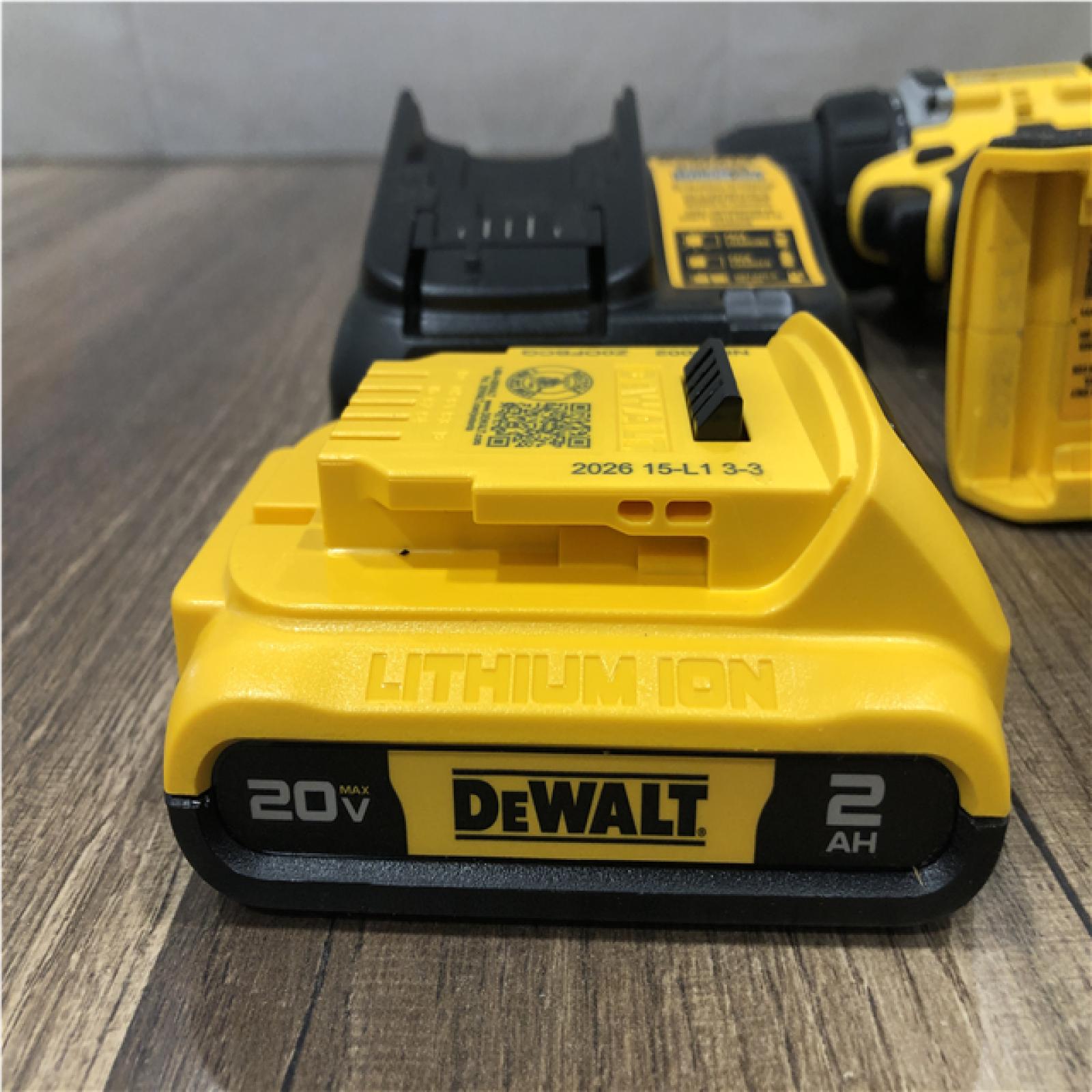 AS-IS DEWALT Atomic 20V Lithium-Ion Cordless Compact 1/2 in. Drill/Driver Kit