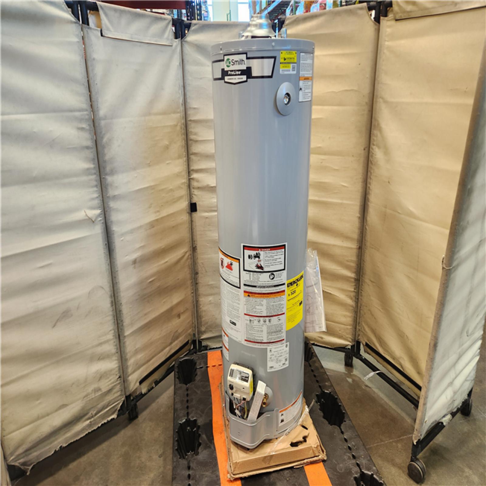 Homedepot A.O. Smith Signature 100 40-Gallons Tall 6-year Warranty 35500-BTU Natural Gas Water Heater