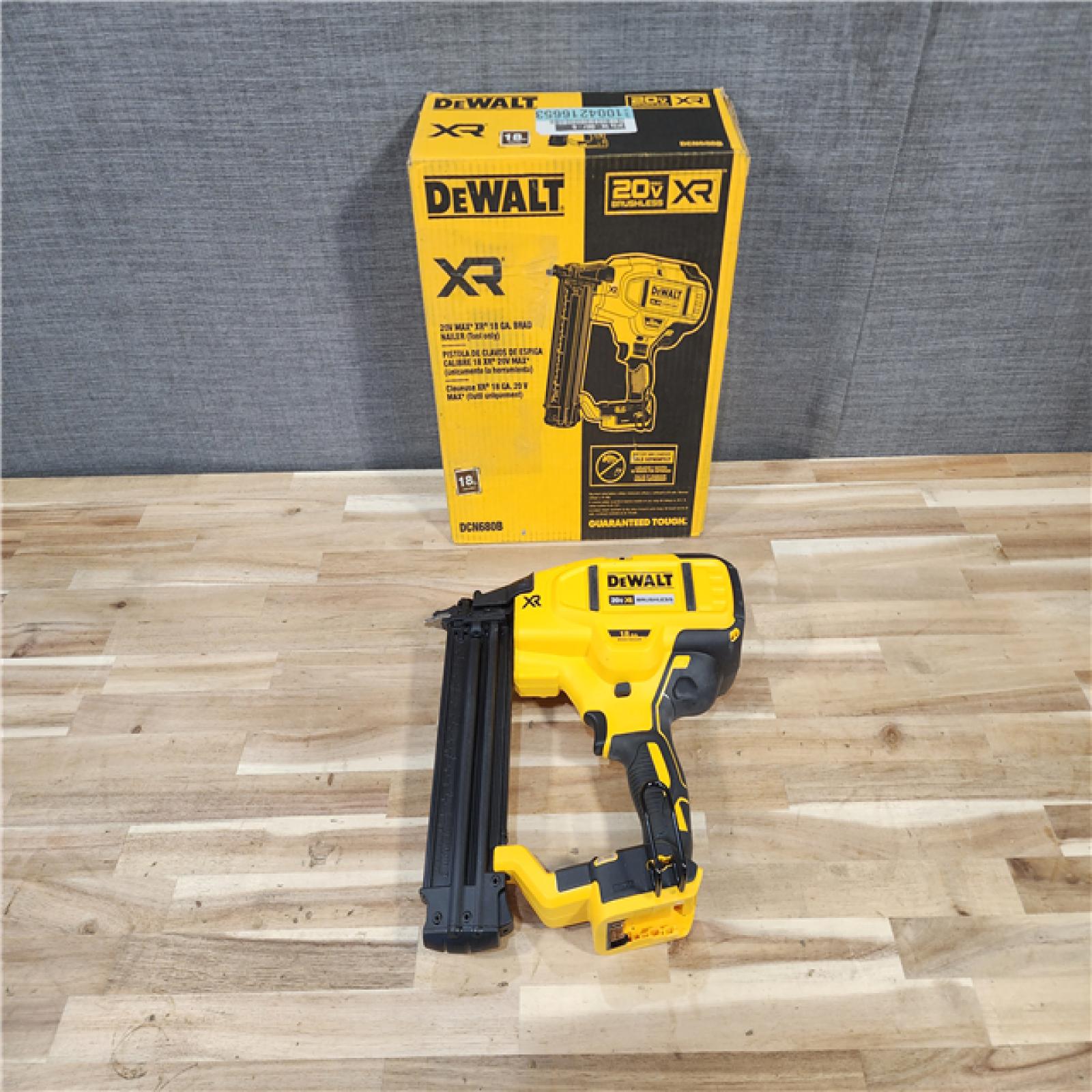 HOUSTON LOCATION - AS-IS DEWALT 20V MAX XR Lithium-Ion Electric Cordless 18-Gauge Brad Nailer (Tool Only)