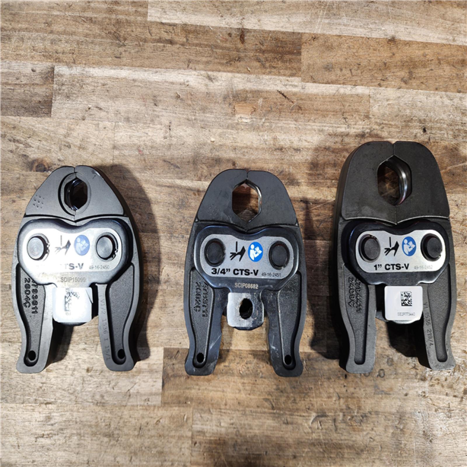 HOUSTON LOCATION - AS-IS M12 12-Volt Lithium-Ion Force Logic Cordless Press Tool Kit (3 Jaws Included) with Two 1.5 Ah Battery and Hard Case