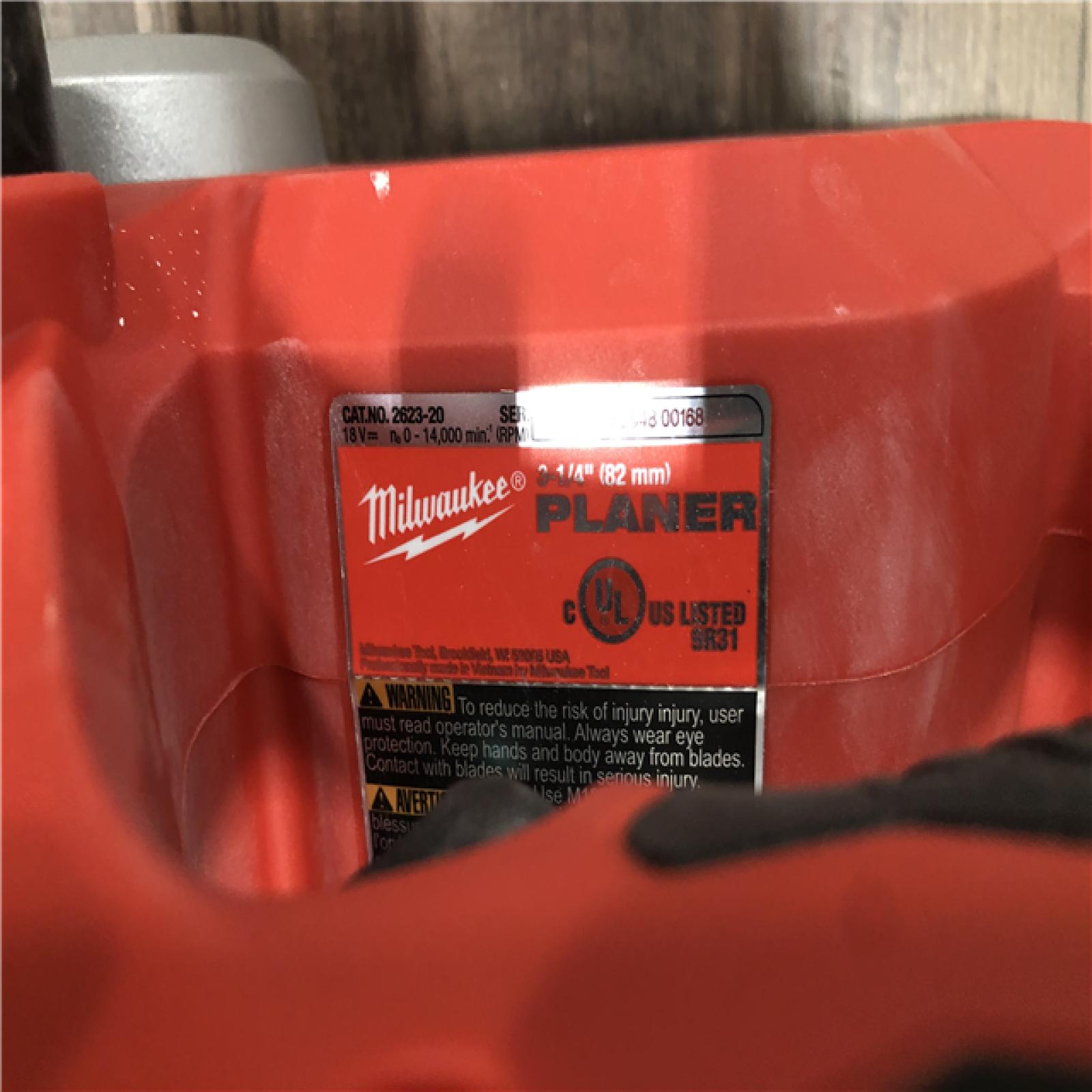 AS-IS Milwaukee 18V Lithium-Ion Cordless 3-1/4 in. Planer (Tool-Only)