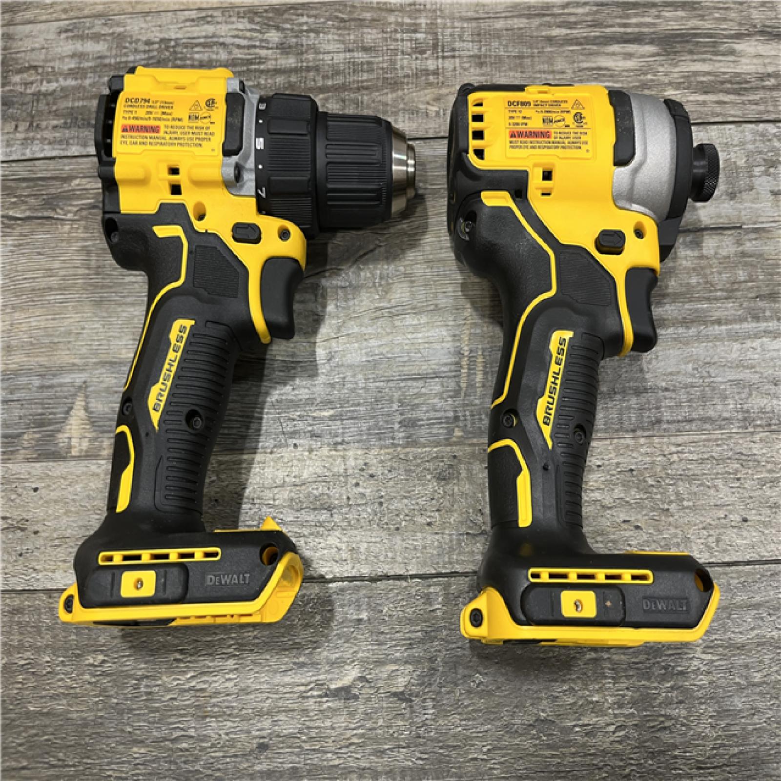 AS-IS DEWALT ATOMIC 20-Volt MAX Lithium-Ion Cordless Combo Kit