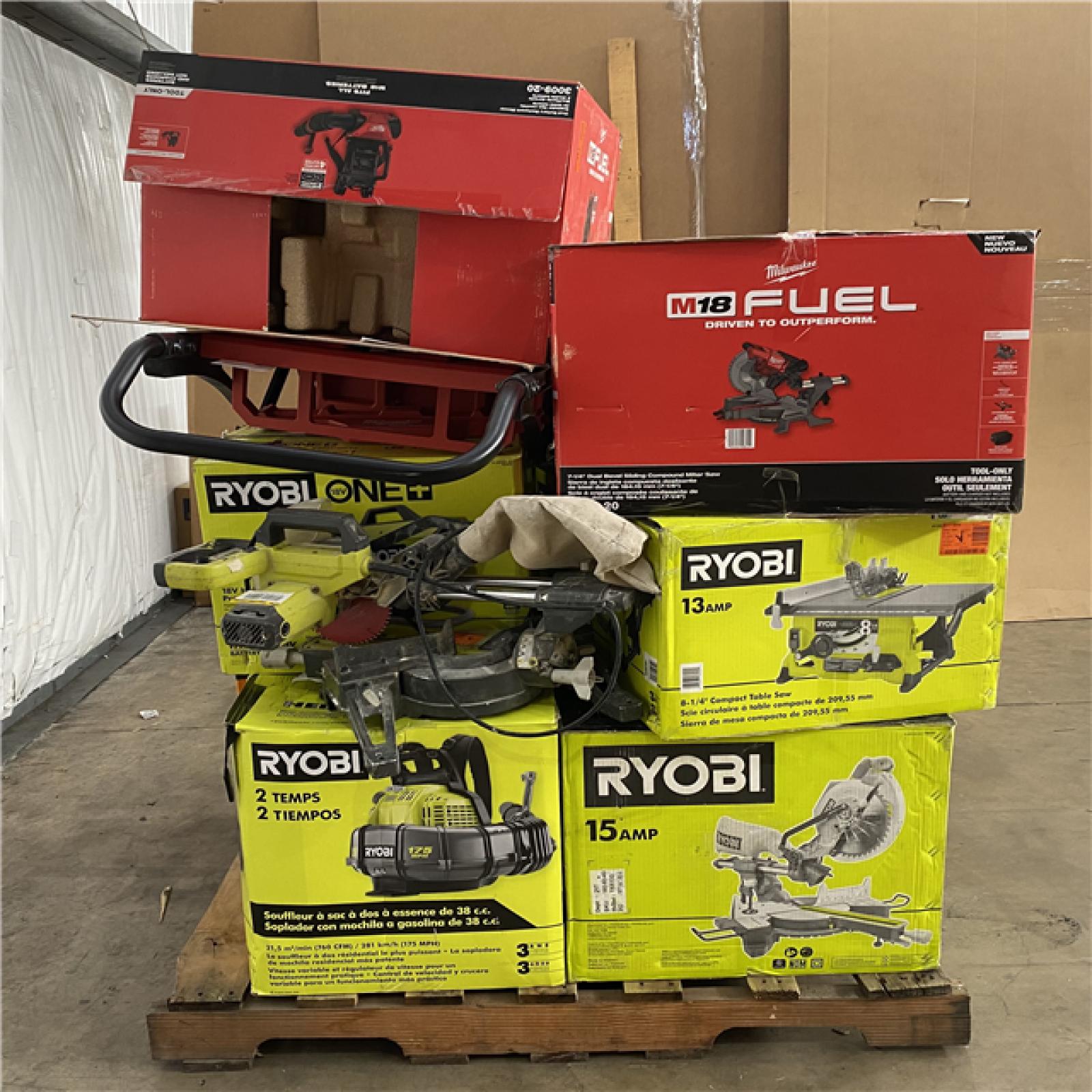 Houston Location AS IS - Tool Pallet