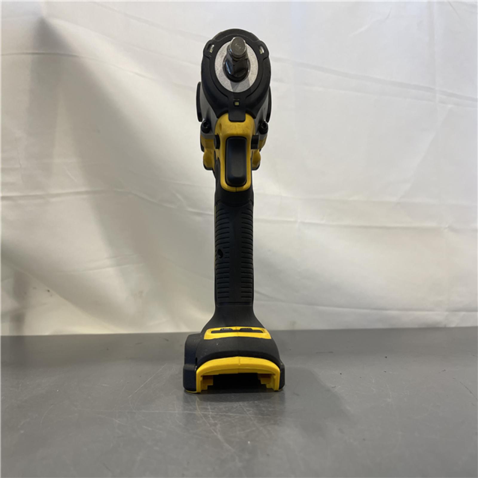 AS-IS - DEWALT ATOMIC 20V MAX Cordless Brushless 1/2 in. Variable Speed Impact Wrench (Tool Only)