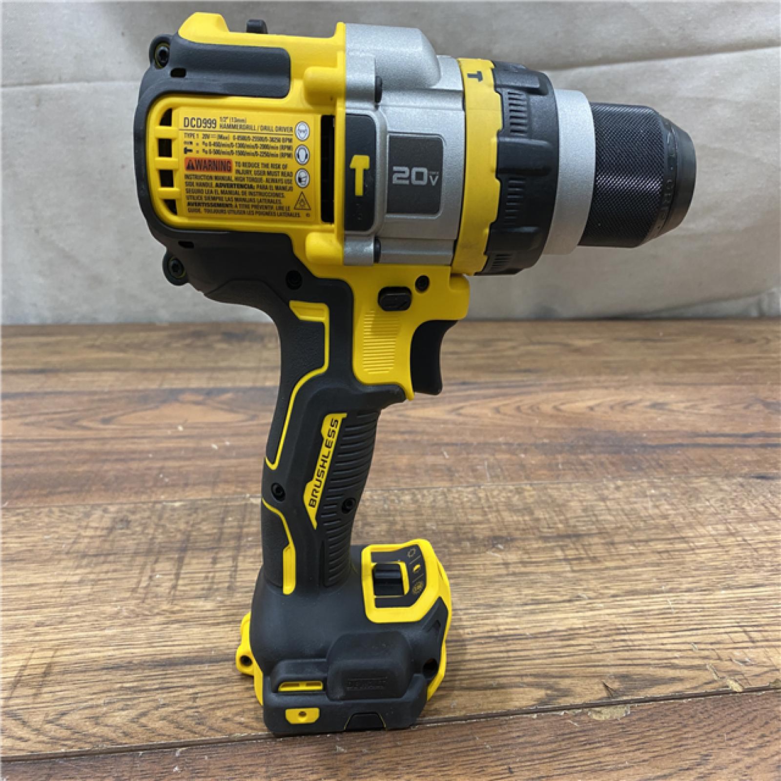 AS-IS DEWALT 20V XR Lithium-Ion Cordless Hammer Drill Kit with 8.0 Ah Battery, Charger and Kit Bag