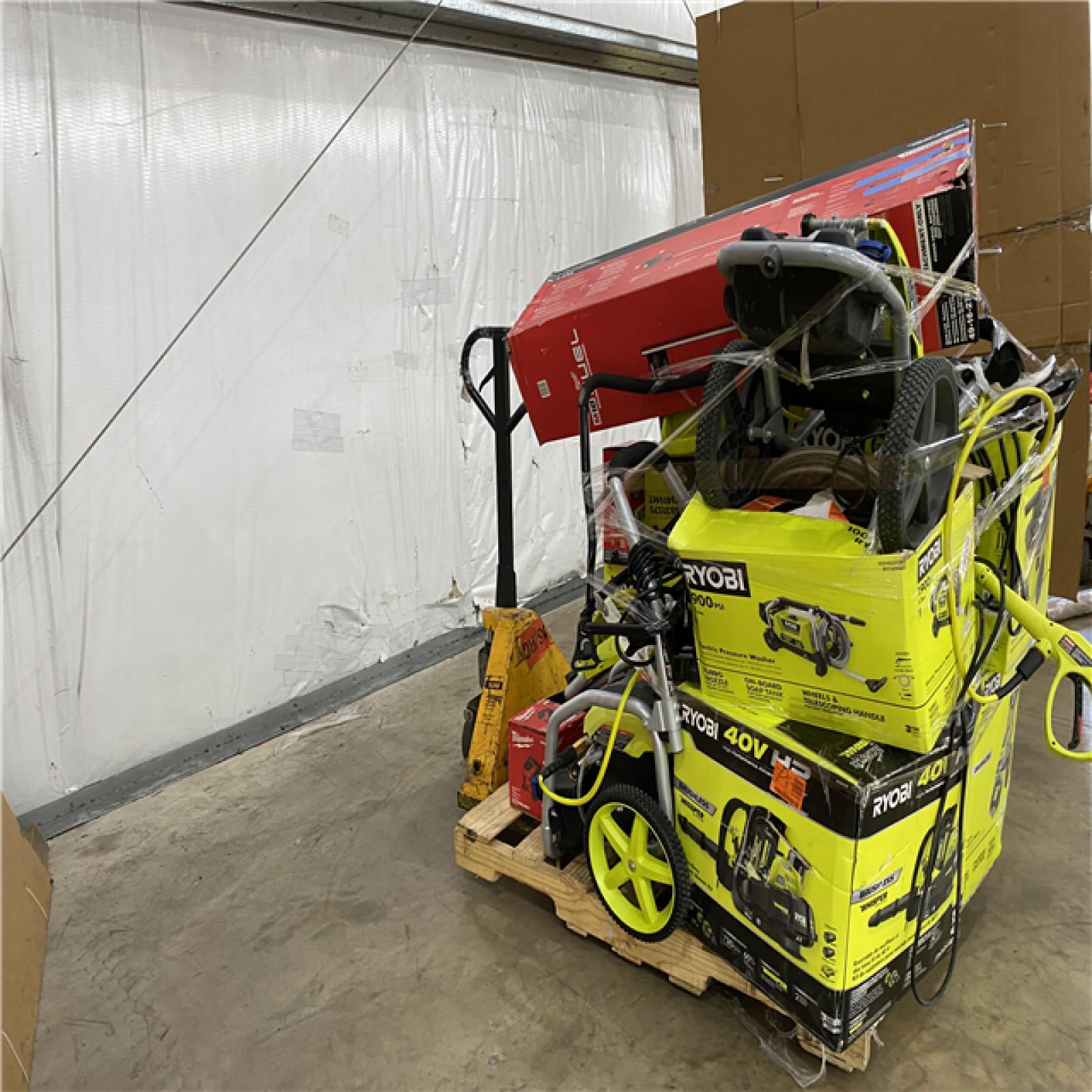 Houston Location AS IS - Tool Pallet