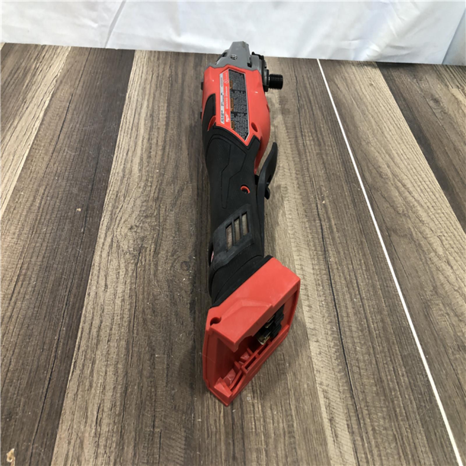 AS-IS Milwaukee FUEL 18-Volt Lithium-Ion Brushless Cordless 4-1/2 in./6 in. Braking Grinder with Paddle Switch (Tool-Only)