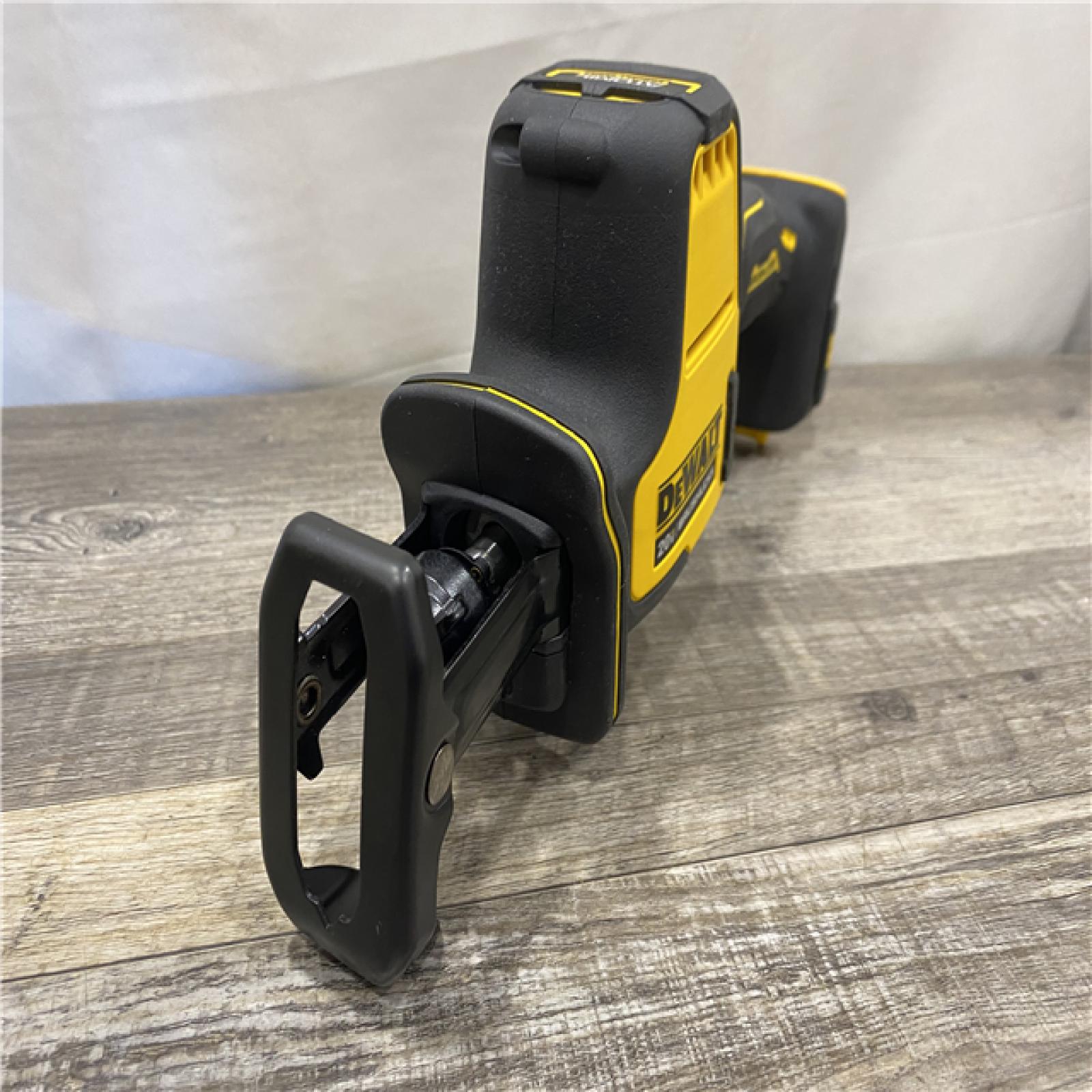 AS-IS DEWALT ATOMIC 20V MAX Cordless Brushless Compact Reciprocating Saw (Tool Only)