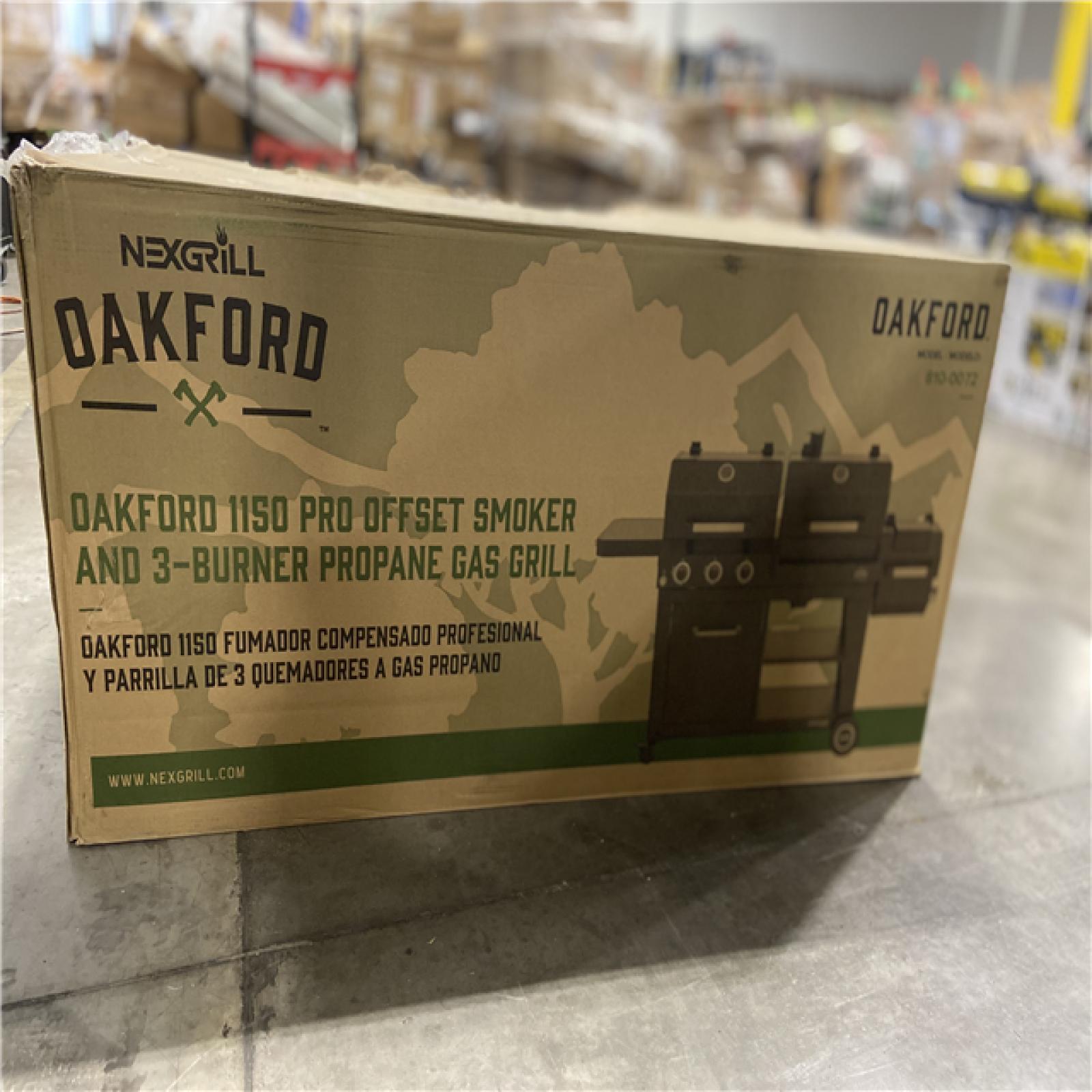 DALLAS LOCATION - Nexgrill Oakford 1150 Pro 3-Burner Propane Gas and Offset Charcoal Smoker Combo Grill in Black