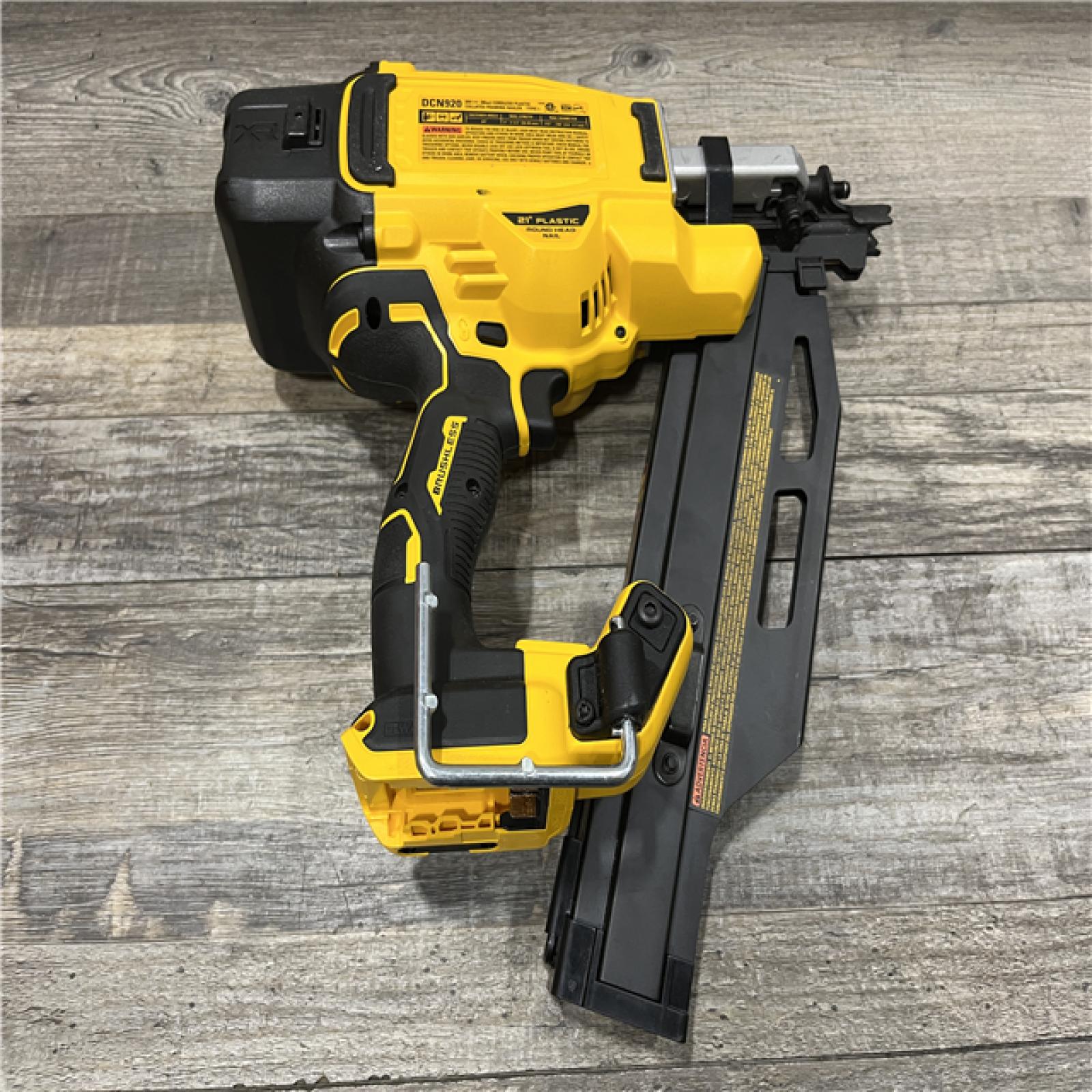 AS-IS DEWALT 20-Volt 21° Cordless Framing Nailer (Tool-Only)