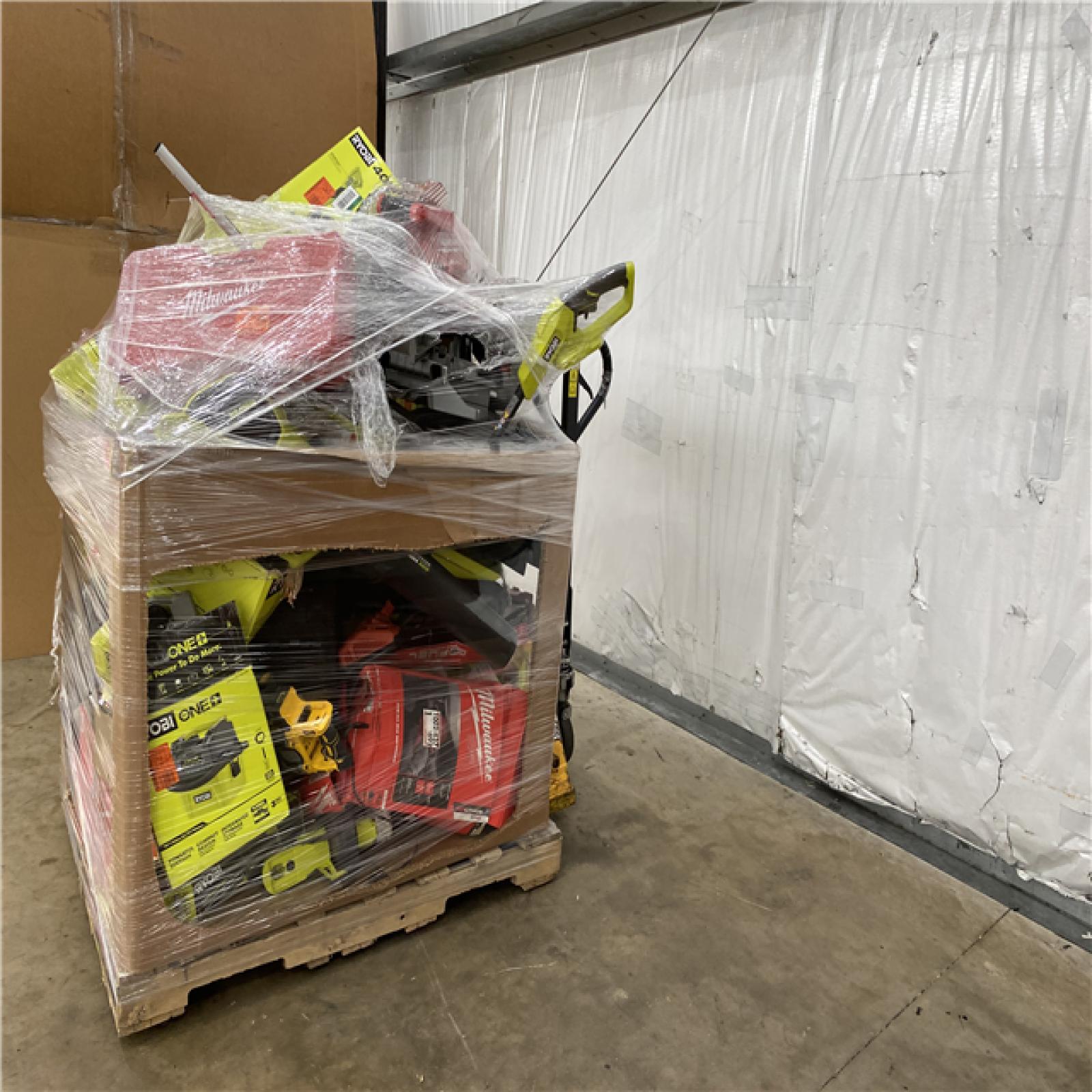 Houston Location AS IS - Tool Pallet