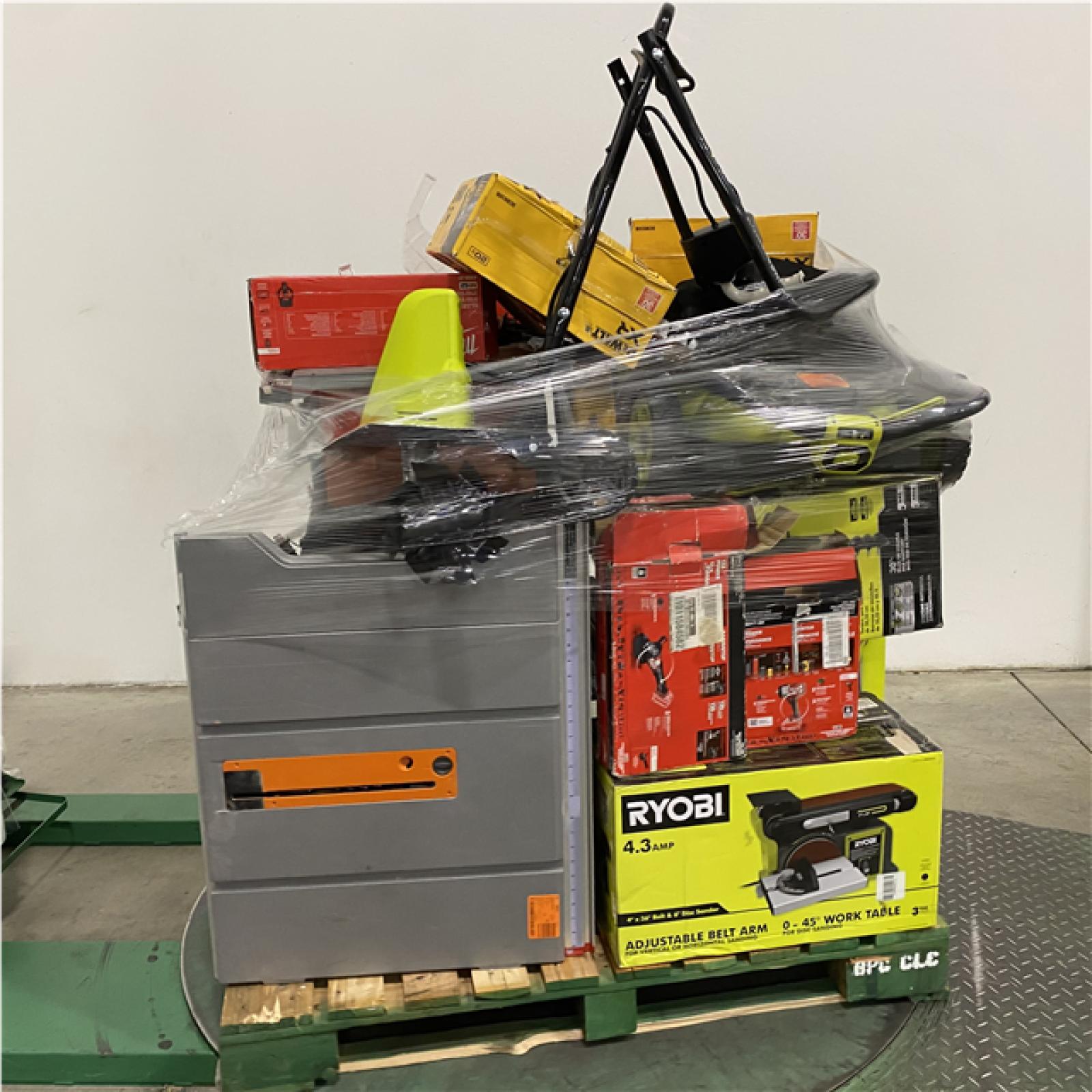 Dallas Location - As-Is Tool Pallet