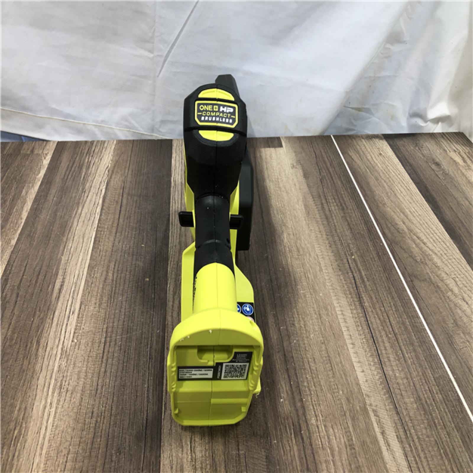 AS-IS RYOBI ONE+ HP 18V Brushless 8 in. Cordless Battery Pruning Mini Chainsaw with Kit