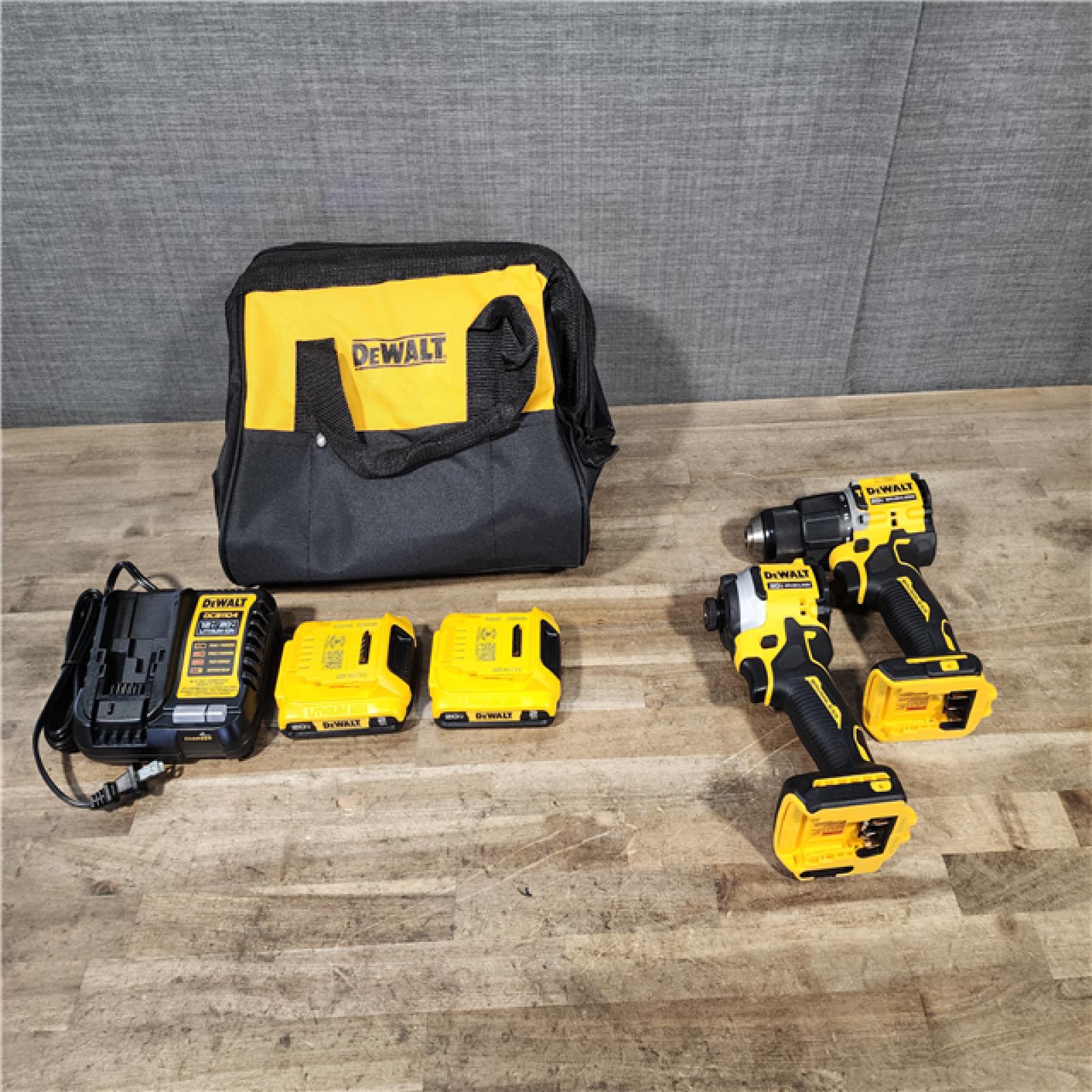HOUSTON LOCATION - AS-IS DEWALT 2 TOOL COMBO KIT W/ (2) BATTERY & CHARGER