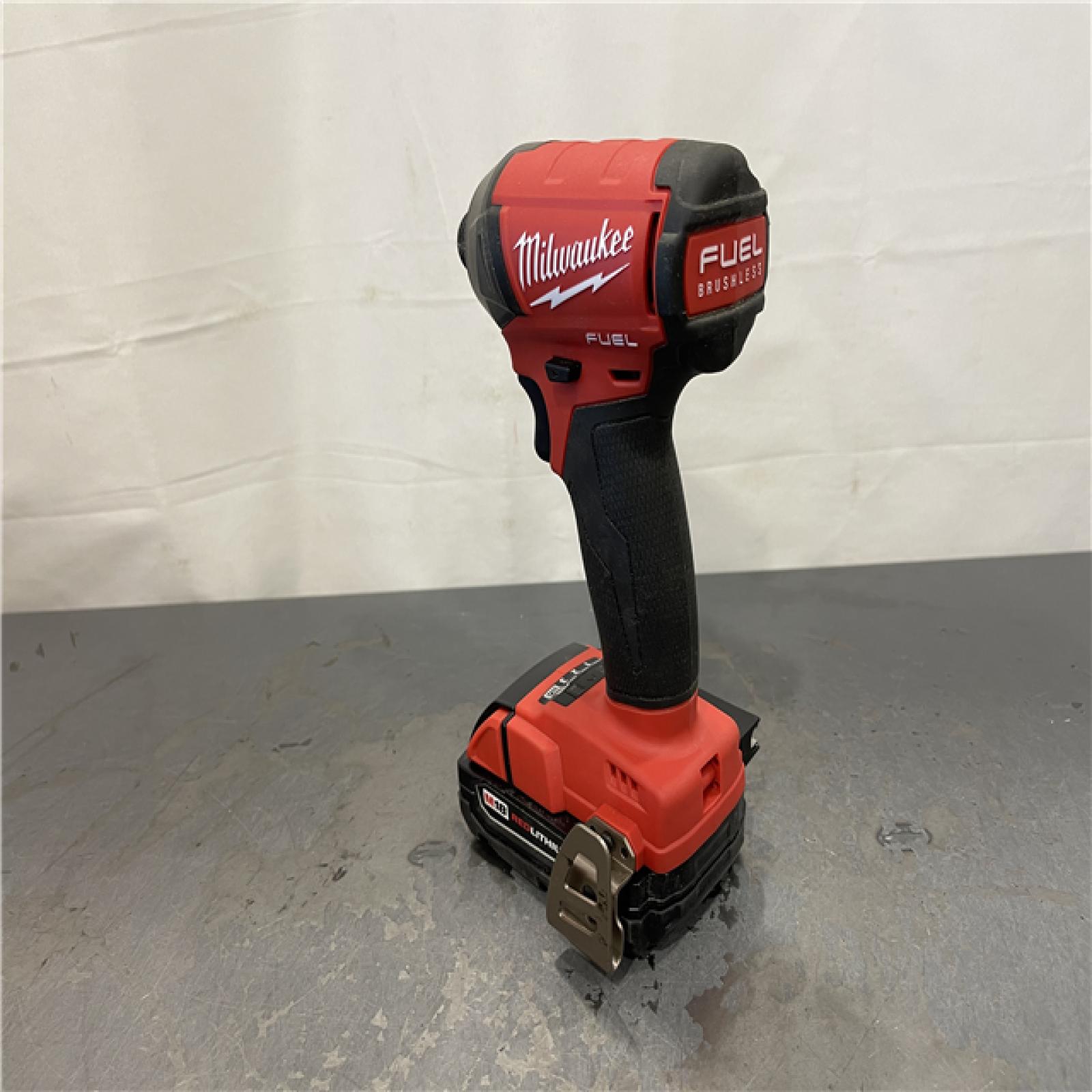 AS-IS - Milwaukee M18 FUEL SURGE 18V Lithium-Ion Brushless Cordless 1/4 in. Hex Impact Driver w/2.0ah Battery