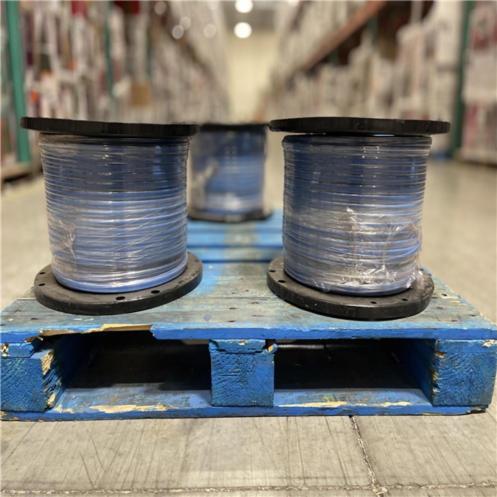 DALLAS LOCATION - SOUTHWIRE NMB 14/3 G BLUE JKT 1 000SP PALLET-(3 SPOOLS)