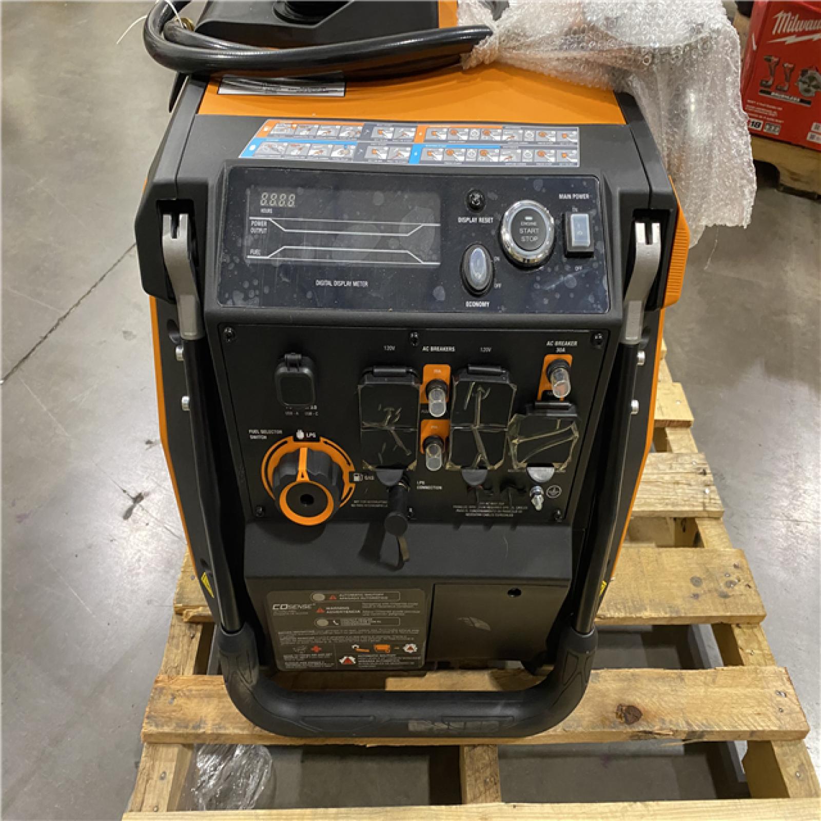 Dallas Location - As-Is Generac 3800/3000-Watt Dual Fuel Inveter Generator