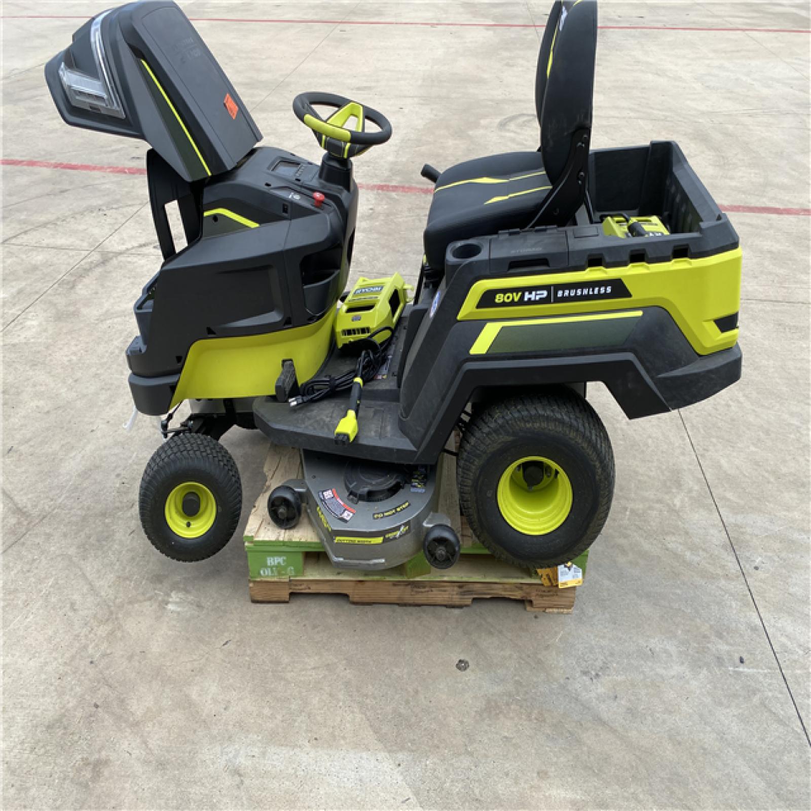 Houston Location AS IS - Ryobi 46 T46LI Riding Mower