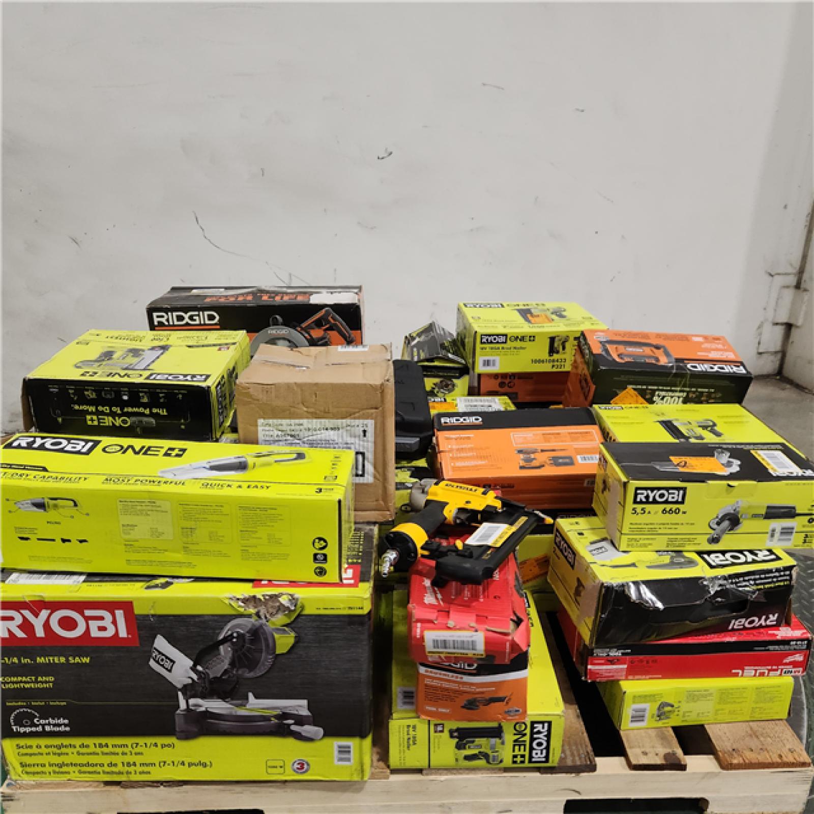 Dallas Location - As-Is Tool Pallet