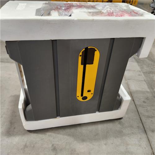 As-Is- DEWALT 15 Amp Corded 8-1/4 in. Compact Portable Jobsite Table Saw