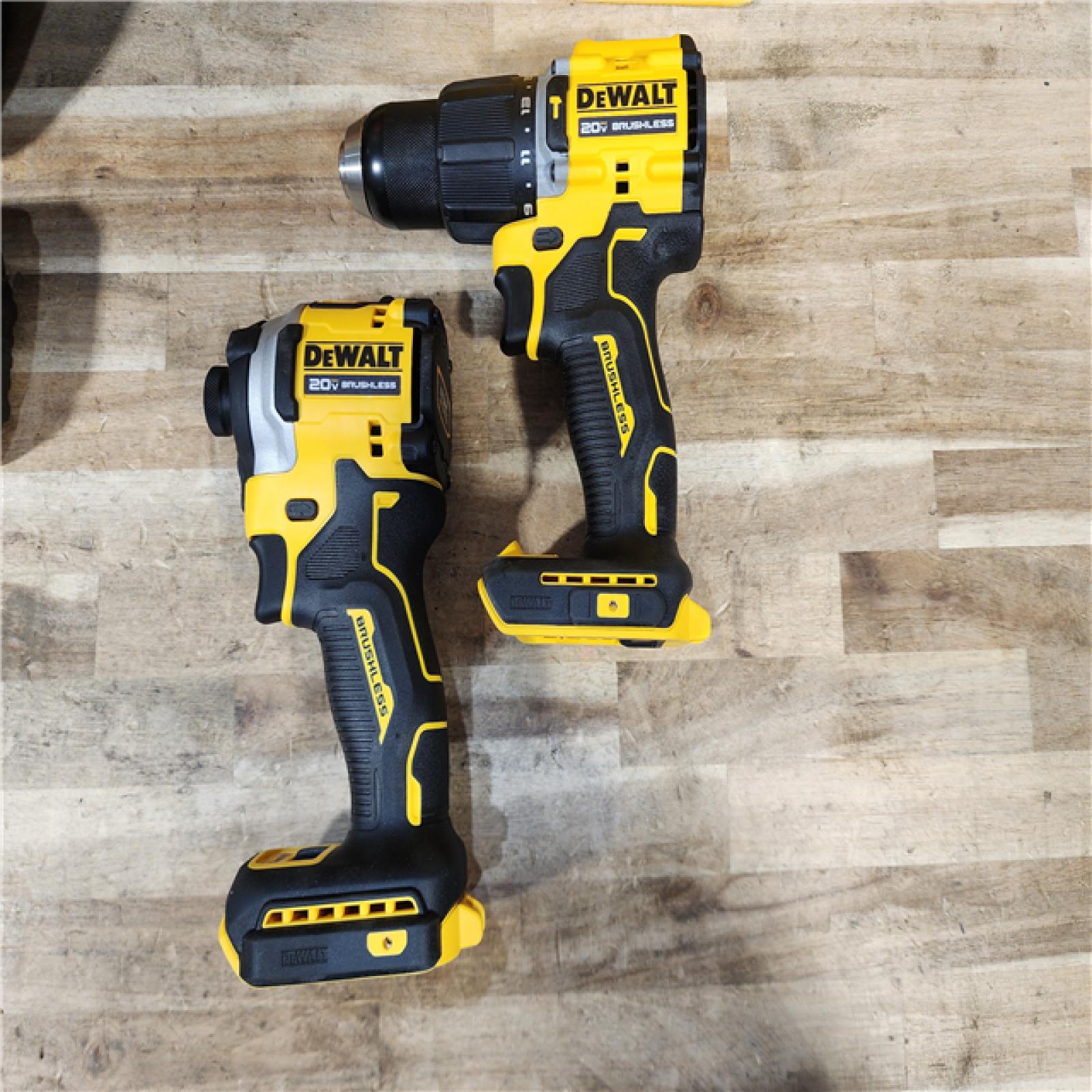 HOUSTON LOCATION - AS-IS (APPEARS LIKE NEW) DEWALT ATOMIC 20V MAX Lithium-Ion Cordless 2-Tool Combo Kit