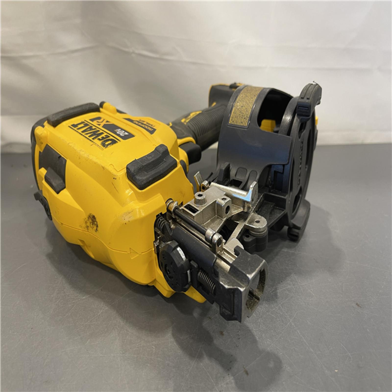 AS-IS - DEWALT Roofing Nailer Cordless Kit
