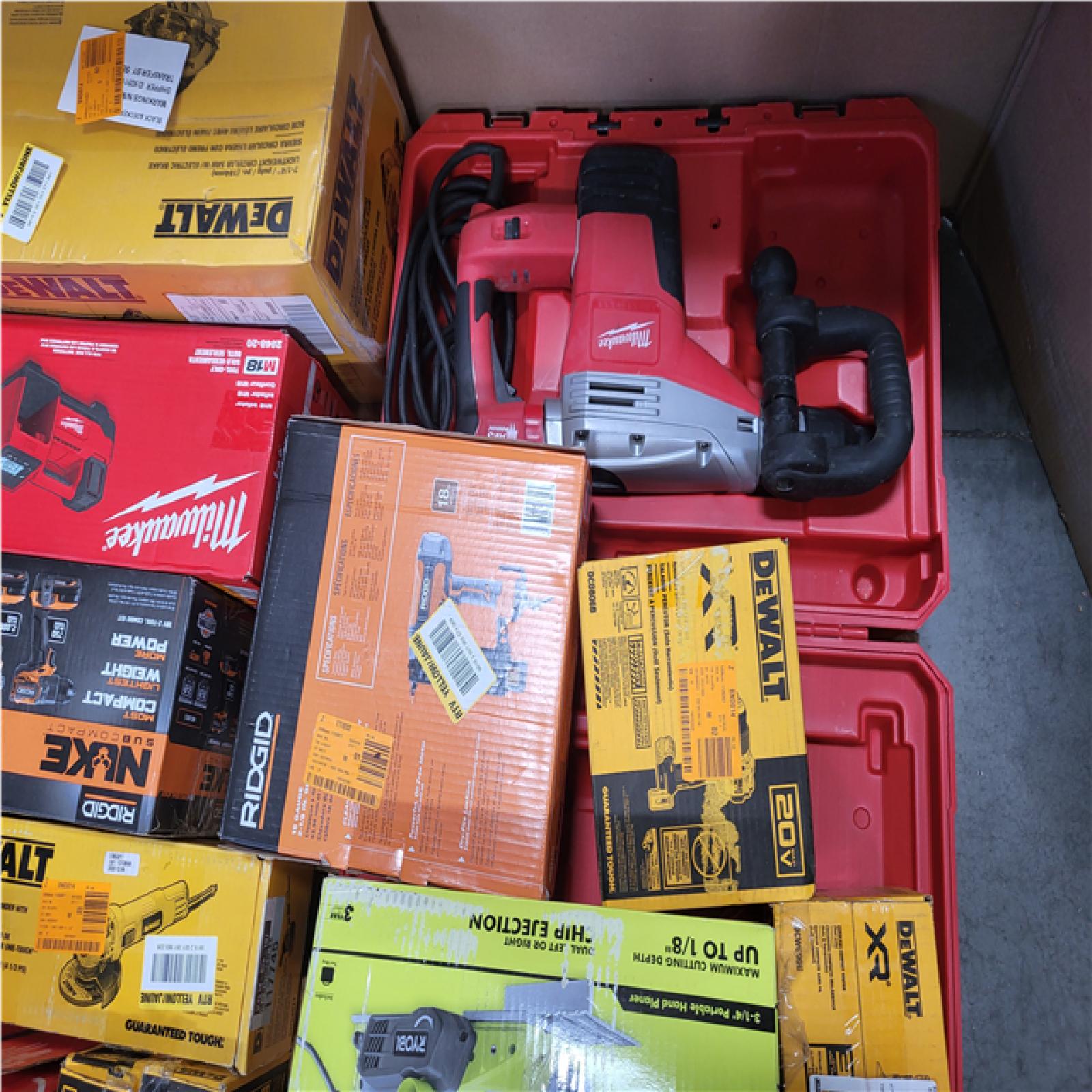 CALIFORNIA AS-IS TOOL PALLET