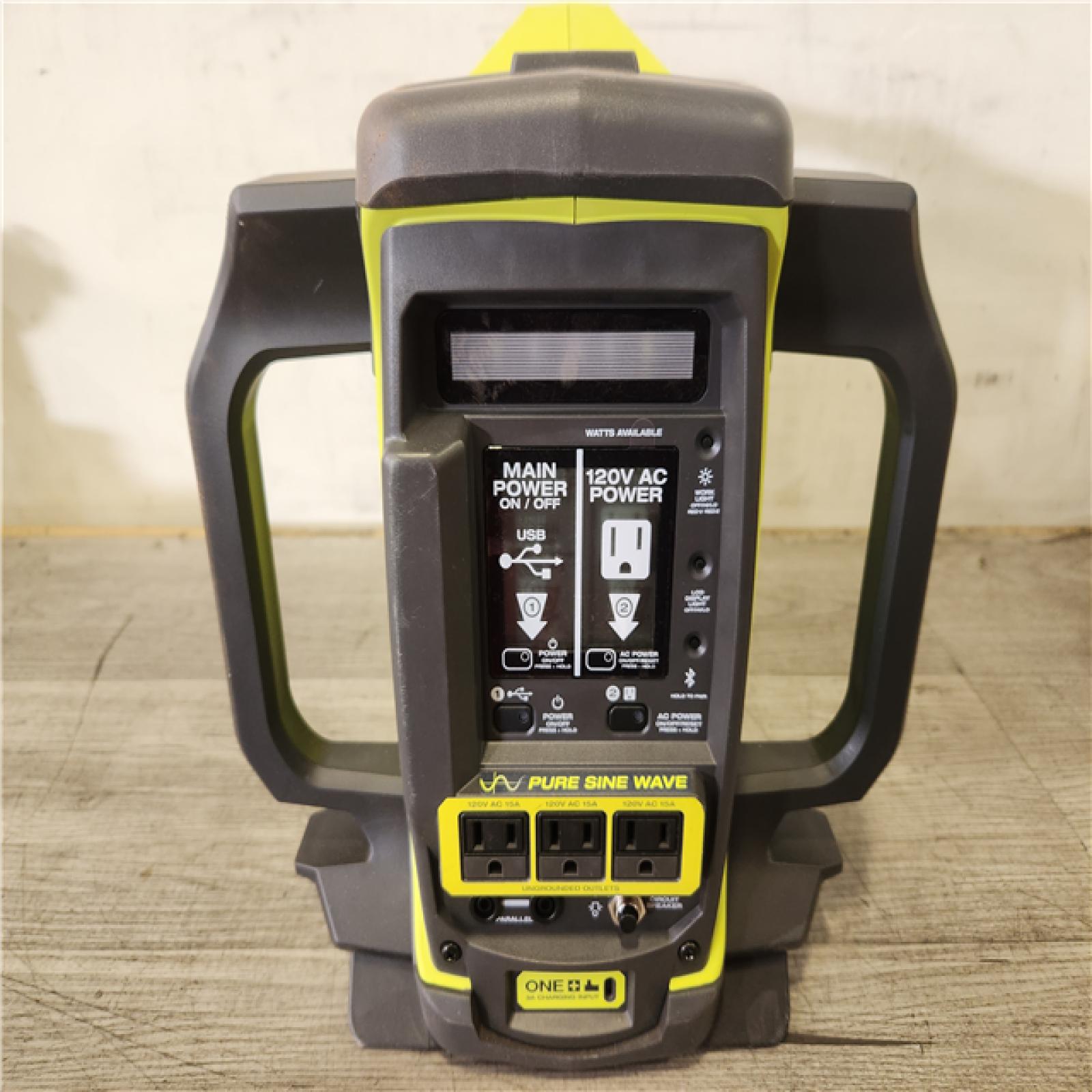 Phoenix NEW RYOBI 18V ONE+ 1800-Watt Portable Battery Inverter Power Station/8-Port Charger (Tool Only)